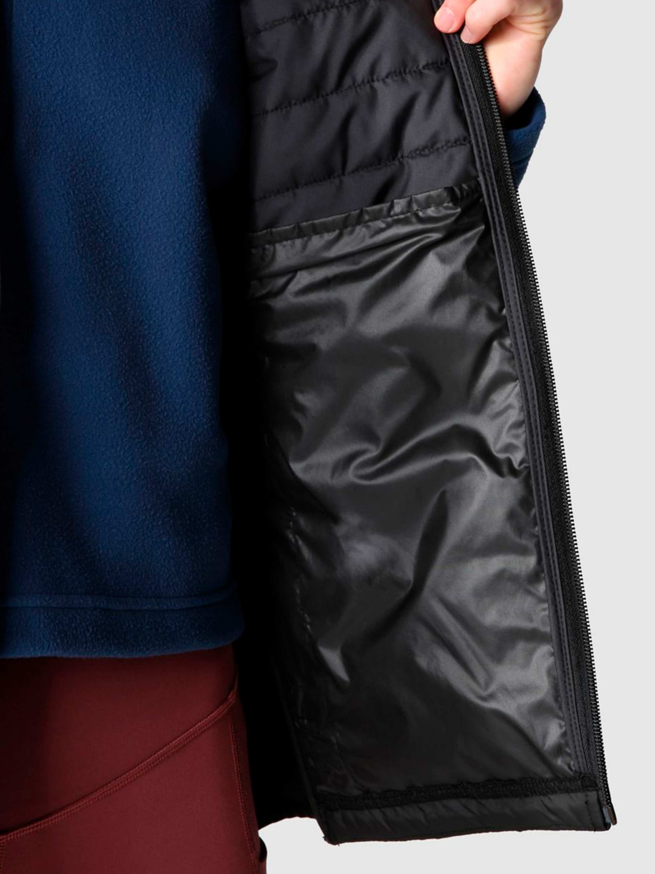 Куртки и дубленки The North Face модель NF0A7UKFJK31 Куртки и дубленки The North Face модель NF0A7UKFJK31 Фото