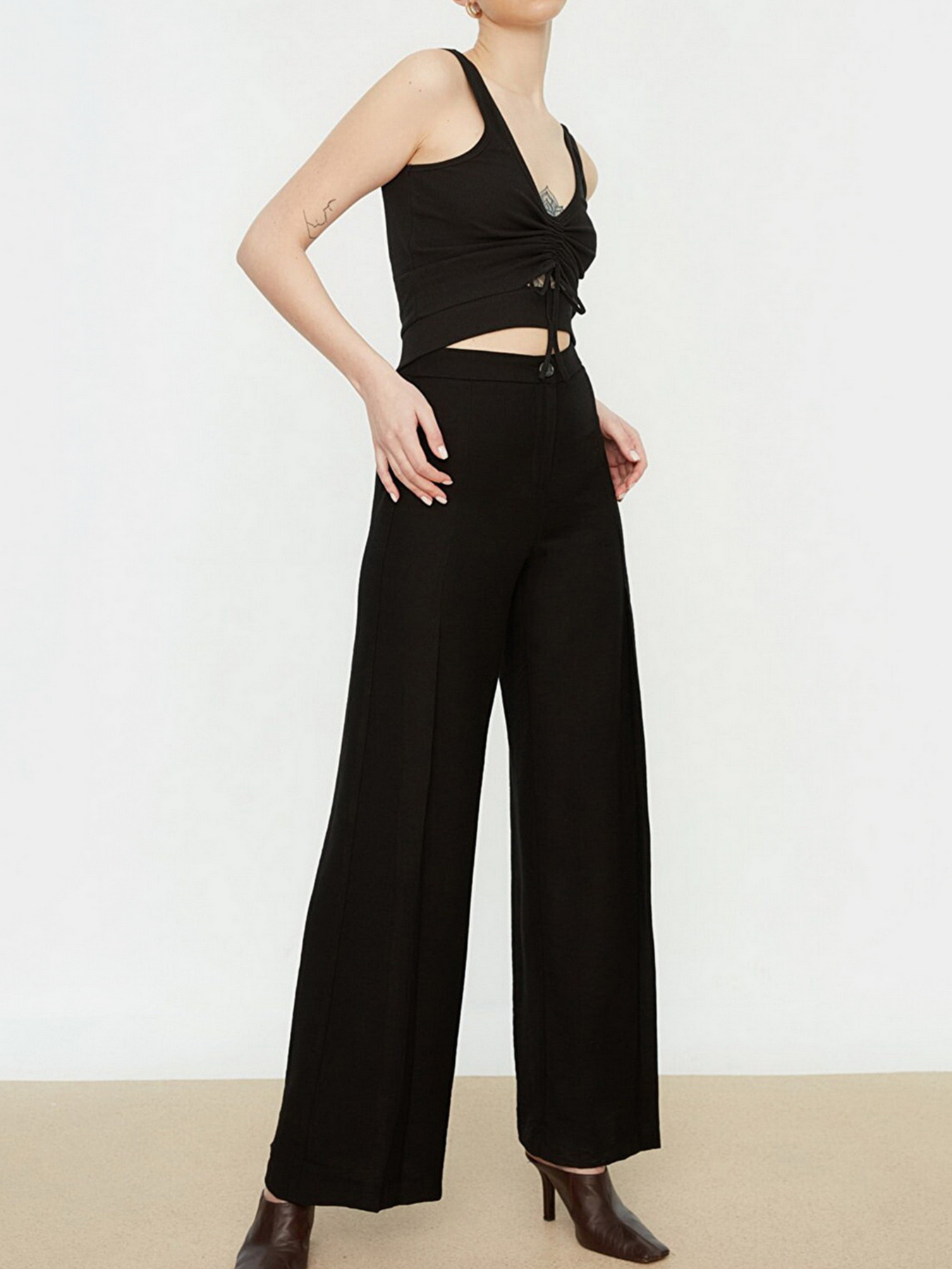 Брюки Trendyol модель TWOSS22PL0121/Siyah Фото