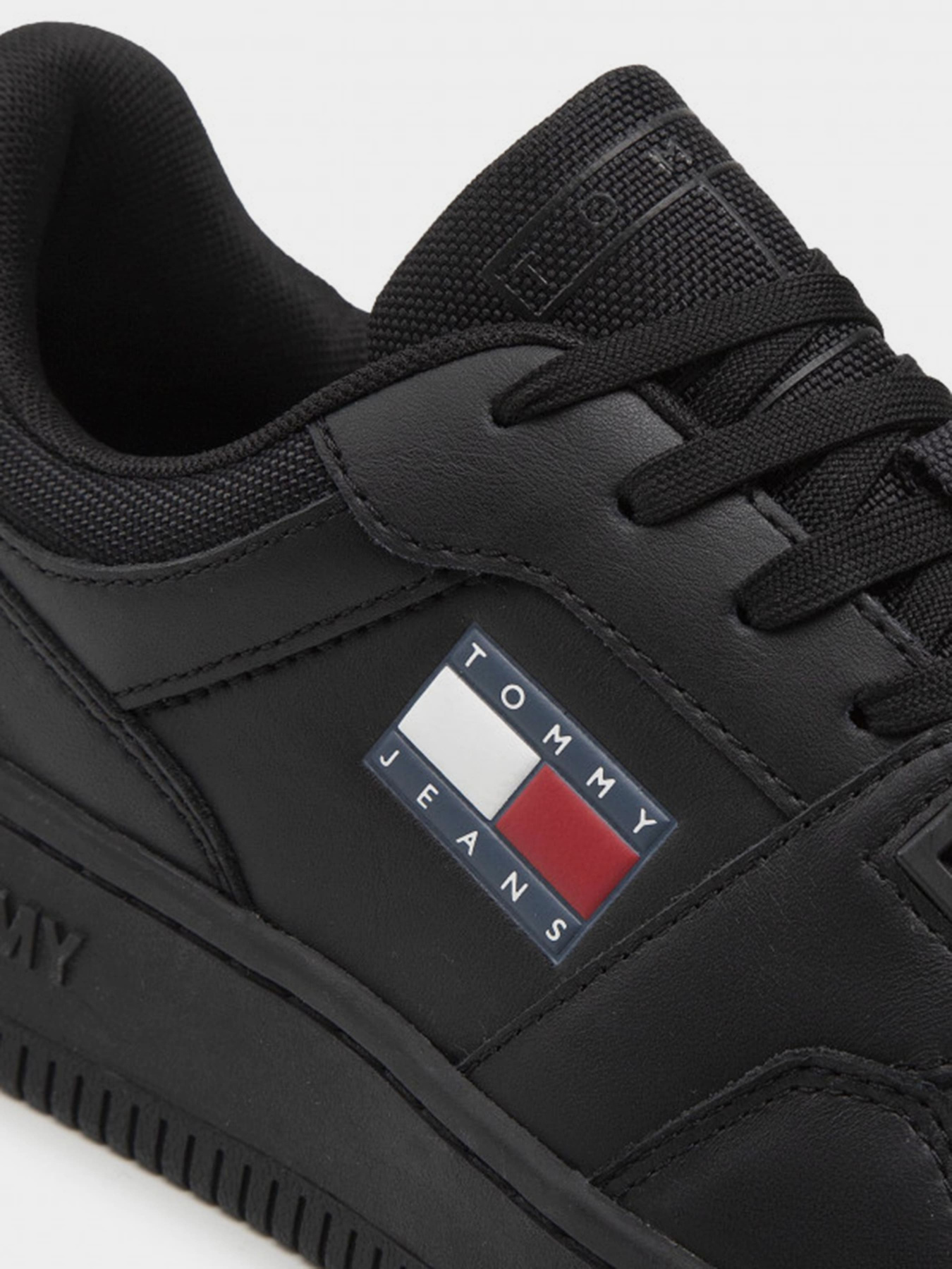 Кроссовки Tommy Hilfiger модель EM0EM00955-0GK Фото