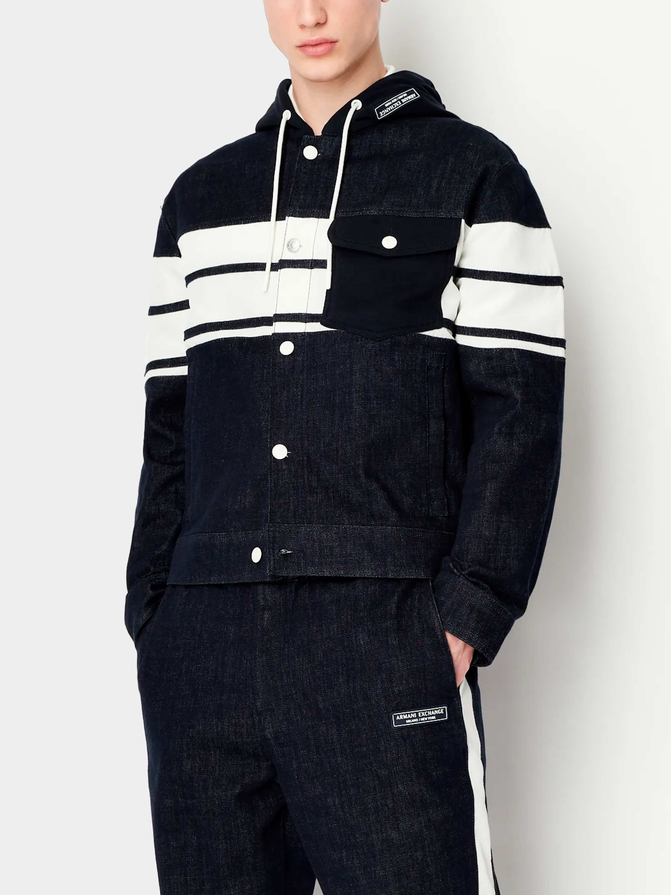 Куртки и дубленки Armani Exchange модель 3RZBD8-Z1WZZ-05GR Фото