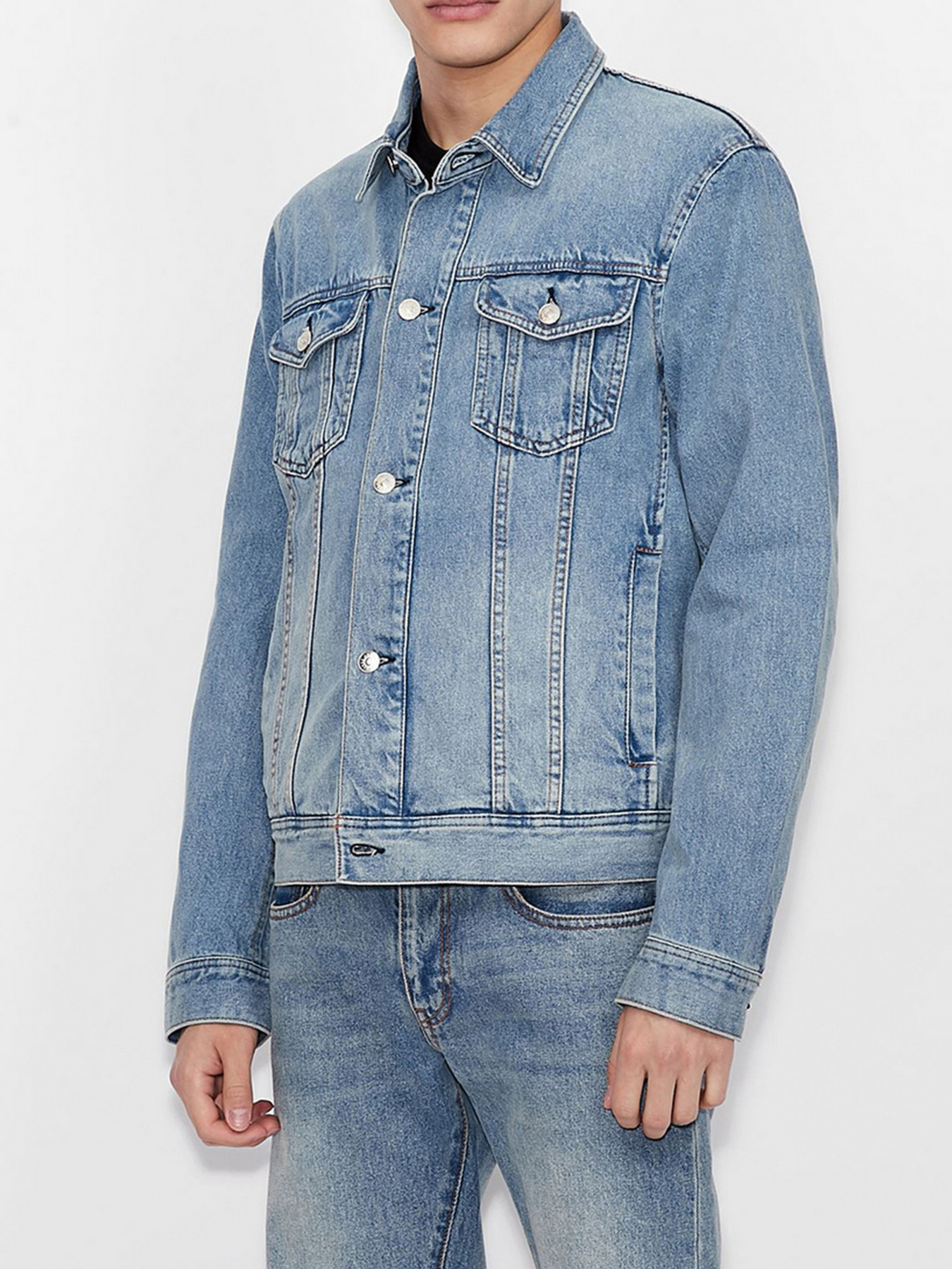 Куртки и дубленки Armani Exchange модель 8NZBP4-Z1P1Z-1500 Фото