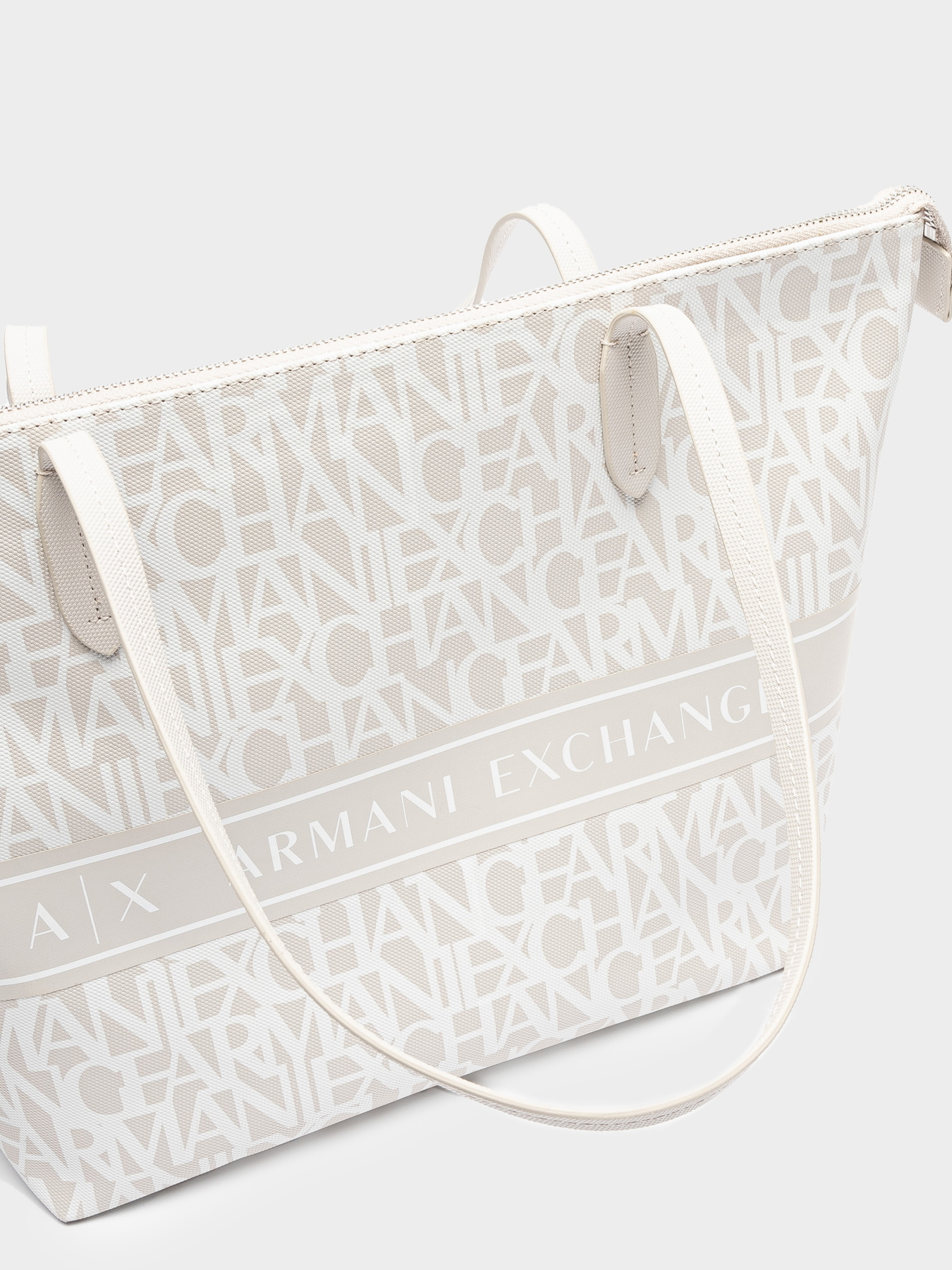 Сумки Armani Exchange модель 942867-CC744-26242 Фото