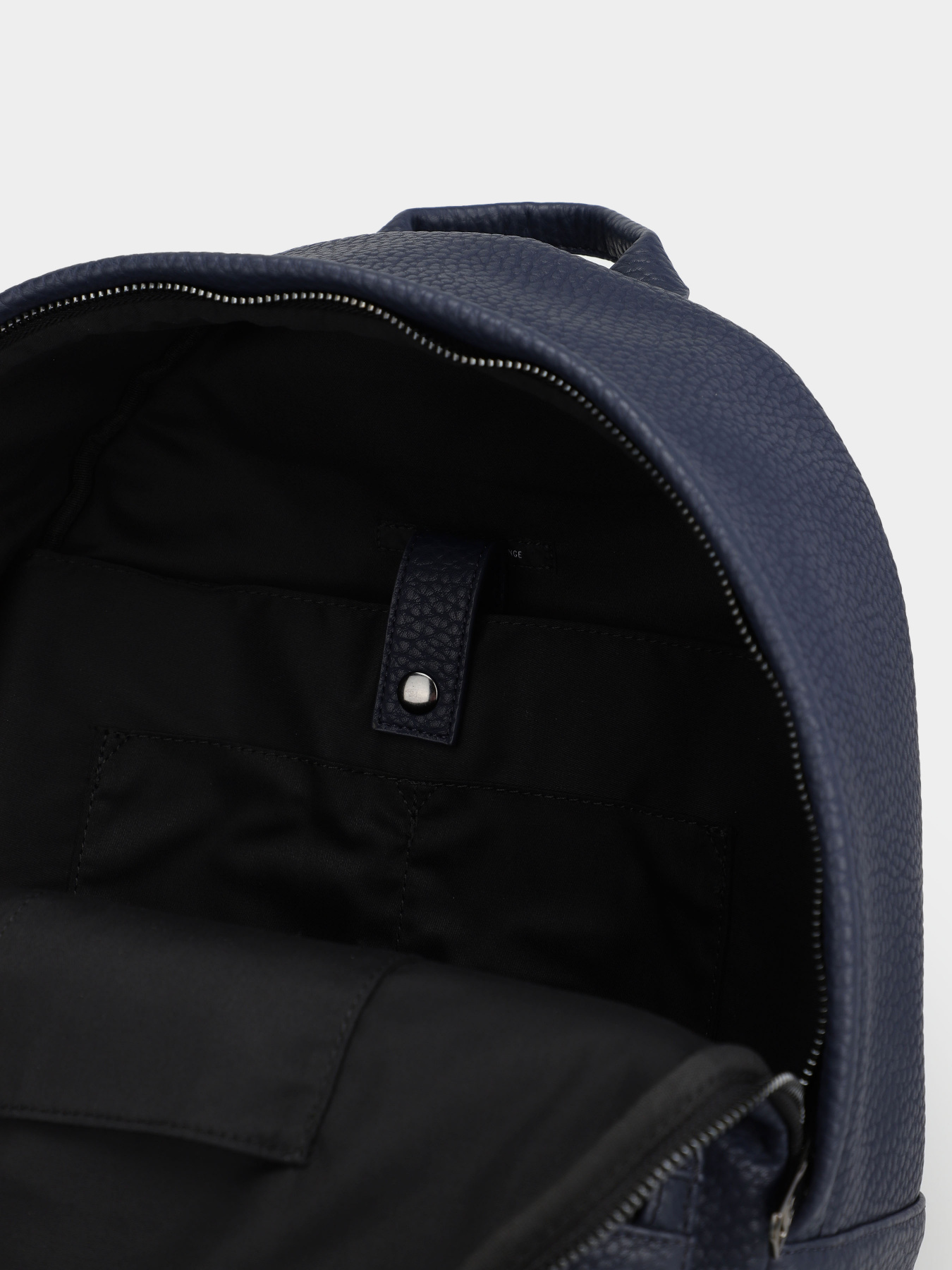 Рюкзаки Armani Exchange модель 952442-2F882-92335 Фото