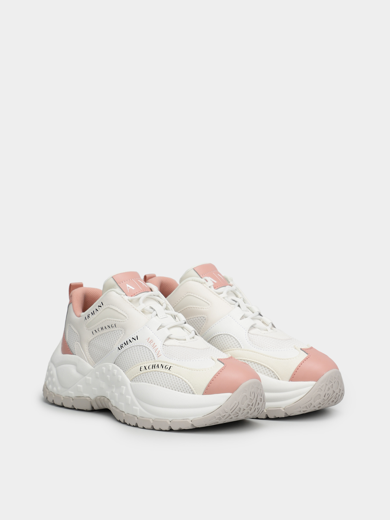 Кроссовки Armani Exchange модель XDX120-XV708-S619 Фото