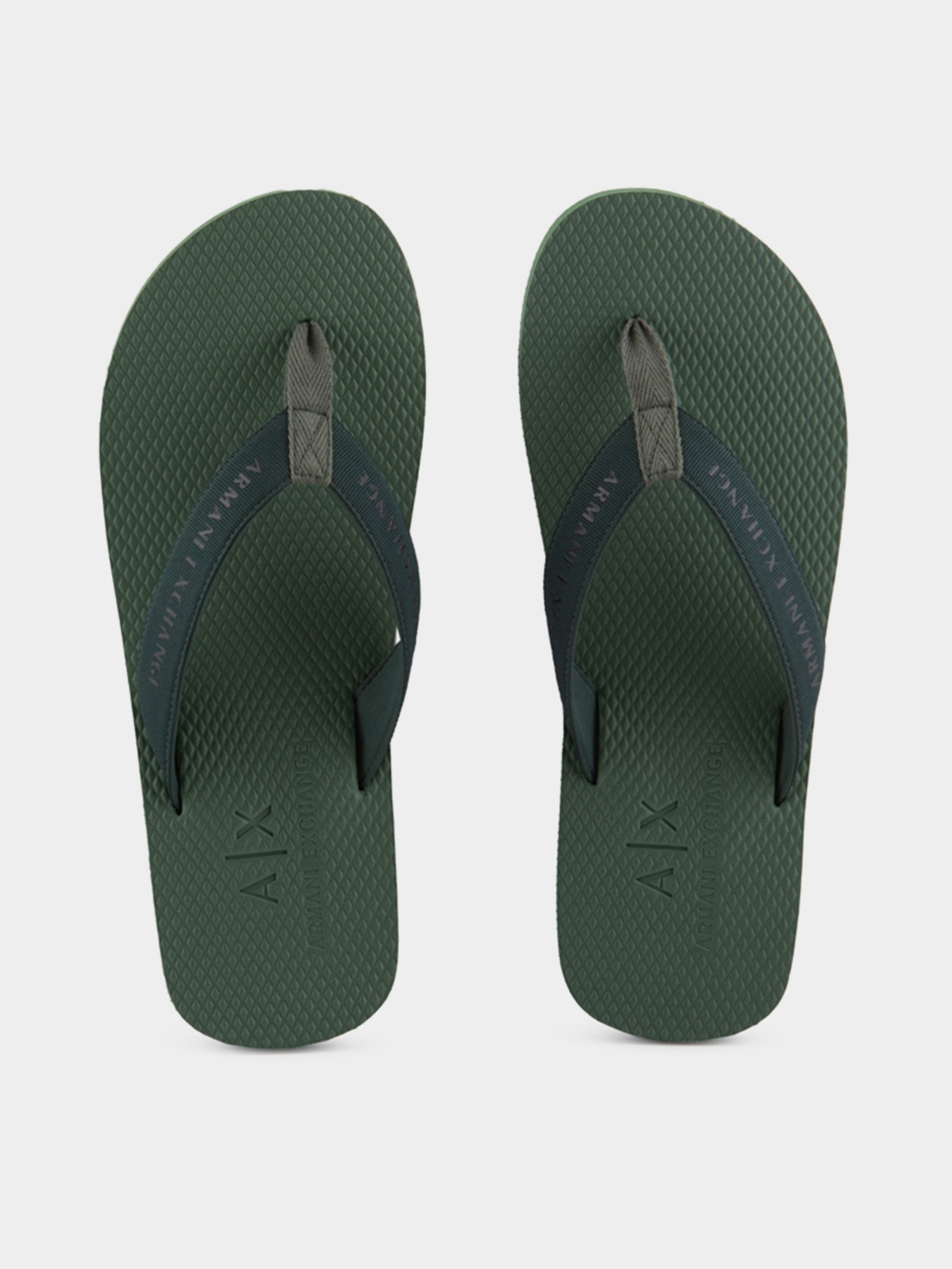 Шлёпанцы Armani Exchange модель XUQ003-XV677-K725 Фото
