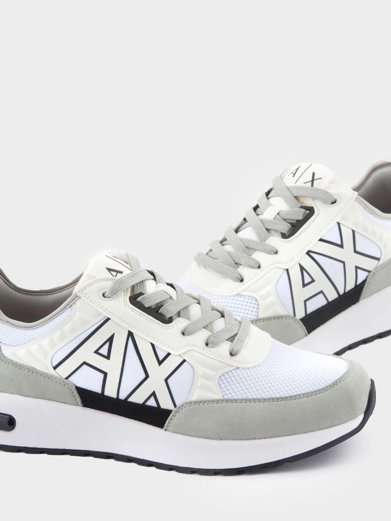 Кроссовки Armani Exchange модель XUX090-XV276-M211 Фото