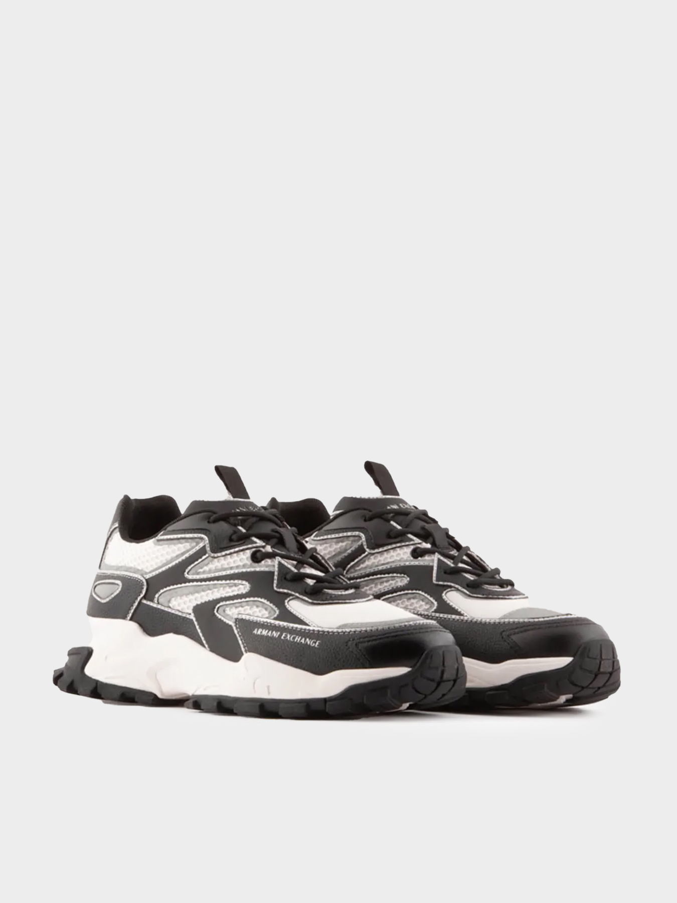 Кроссовки Armani Exchange модель XUX159-XV642-S451 Фото
