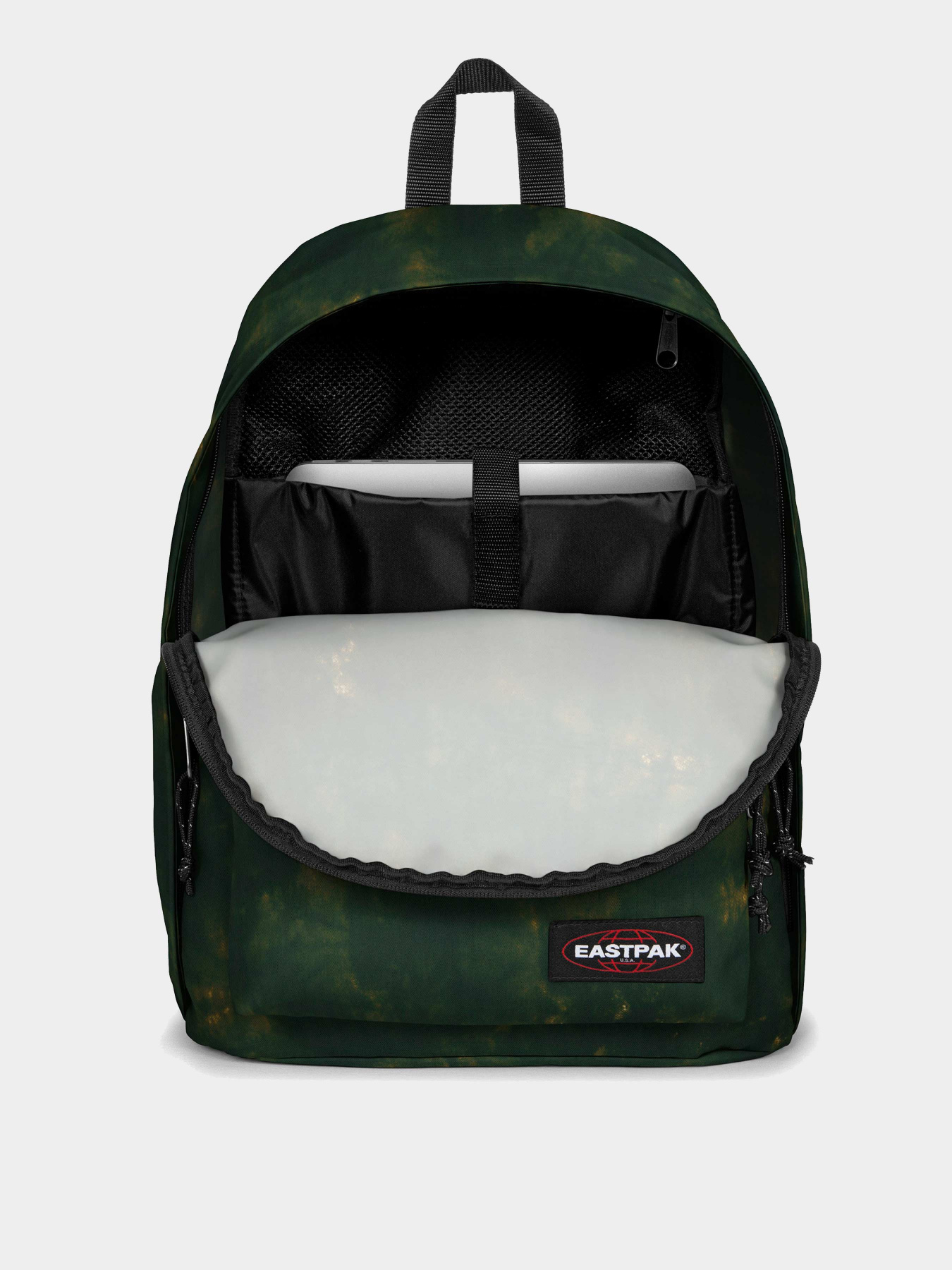 Рюкзаки EastPak модель EK0A5BBJ6A61 Рюкзаки EastPak модель EK0A5BBJ6A61 Фото