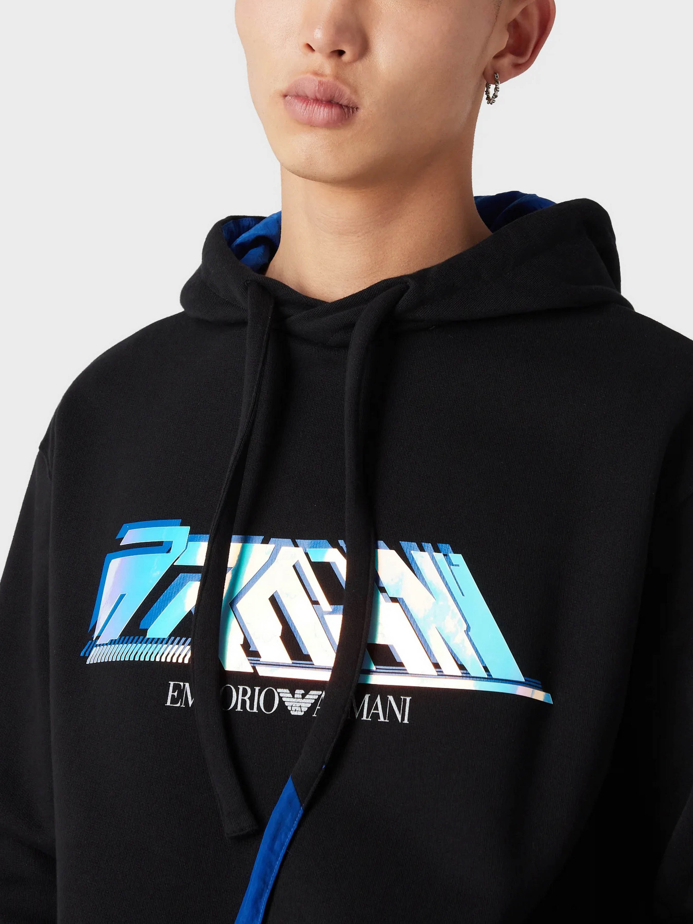 Худи и свитшоты Emporio Armani модель 3R1M6Q-1JWEZ-0999 Фото