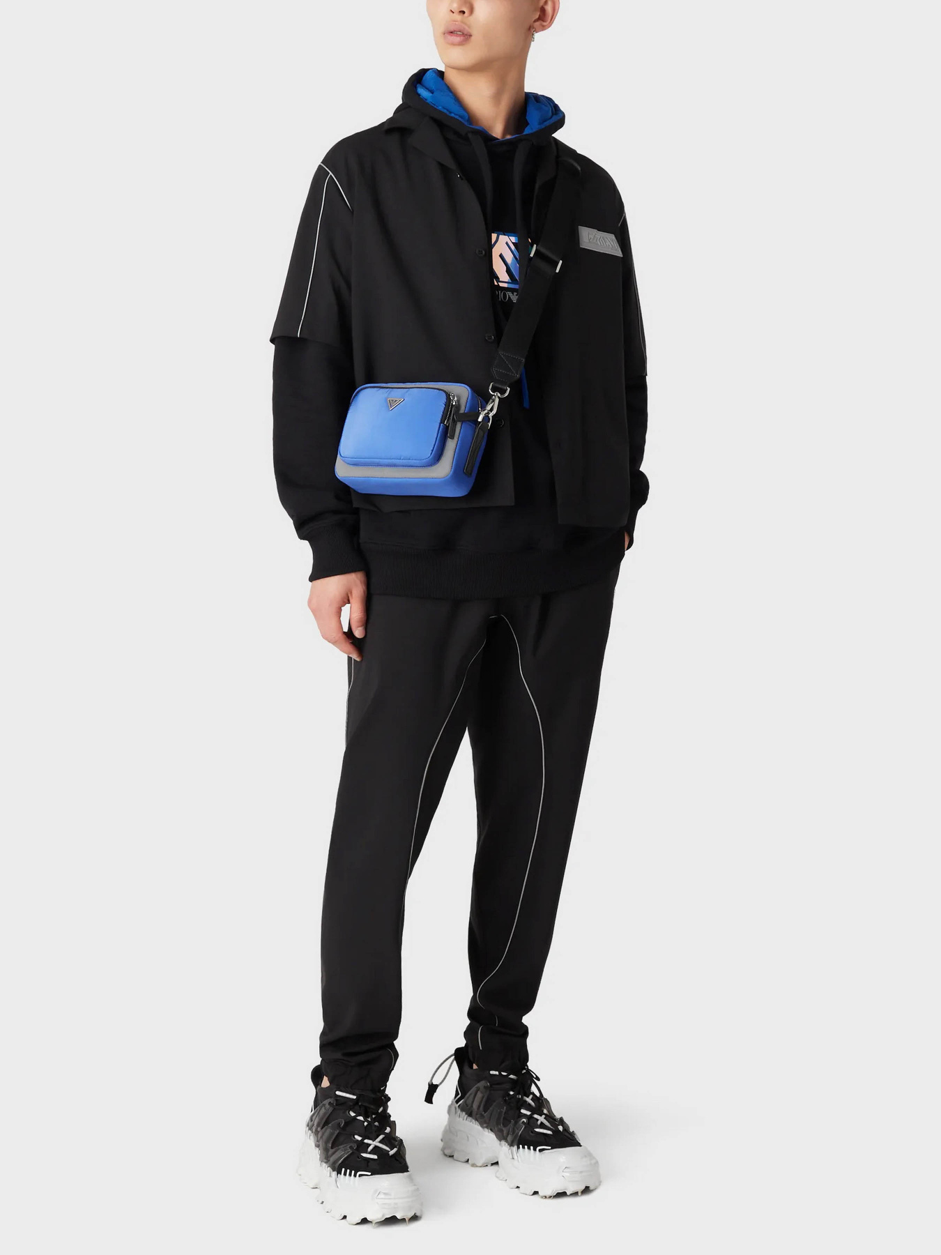 Худи и свитшоты Emporio Armani модель 3R1M6Q-1JWEZ-0999 Фото