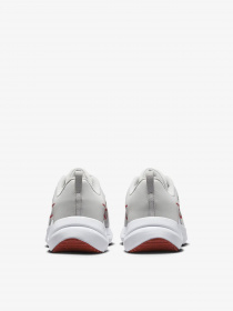 Кроссовки NIKE модель DD9293-009 Фото