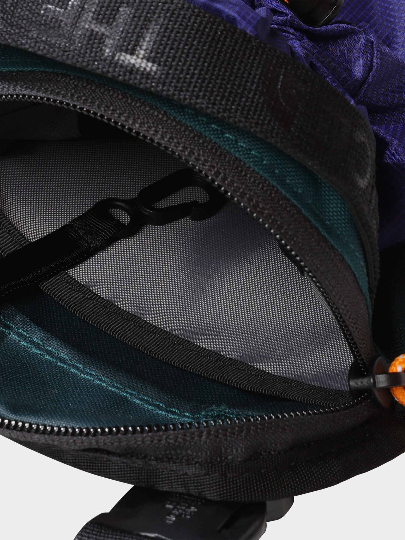 Сумки The North Face модель NF0A52RY8N61 Фото