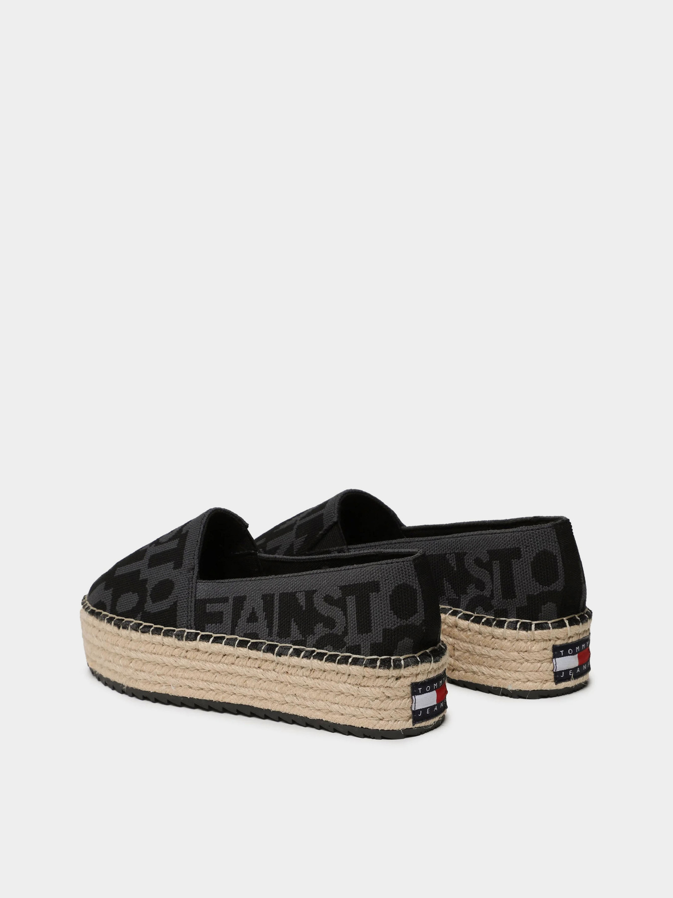 Слипоны и мокасины Tommy Hilfiger модель EN0EN02079-0GJ Фото