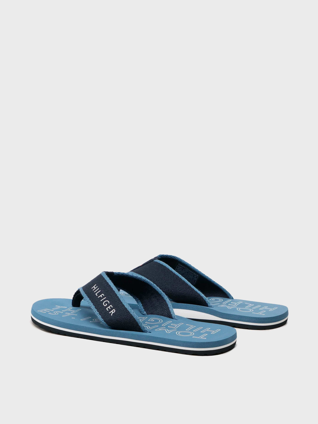 Шлёпанцы Tommy Hilfiger модель FM0FM04469-DBX Фото