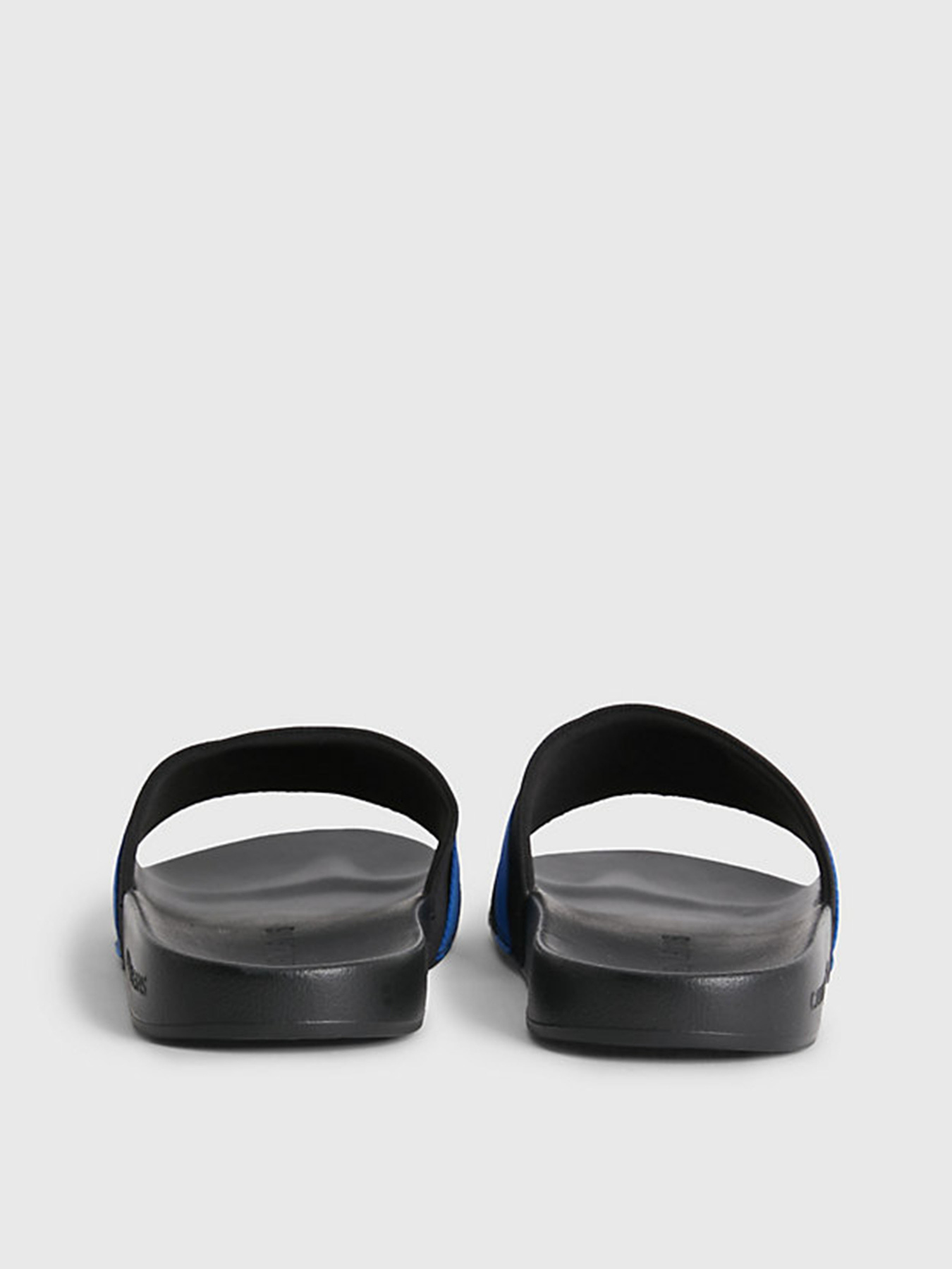 Шлёпанцы Calvin Klein модель YM0YM00663-0GP Фото