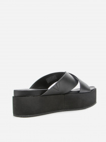 Шлёпанцы Calvin Klein модель YW0YW00964-BDS Фото