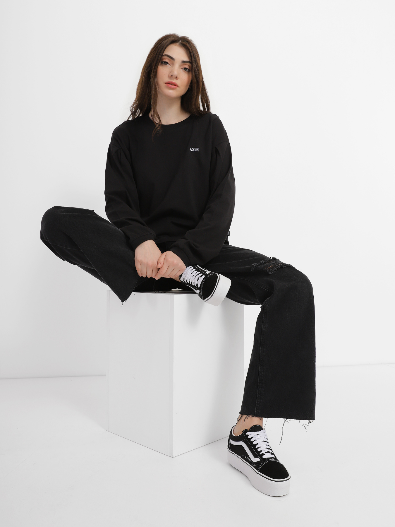 Худи и свитшоты Vans модель VN000387BLK1 Фото