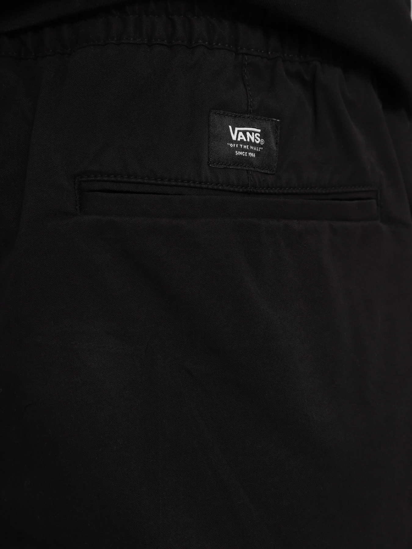 Шорты Vans модель VN0A5FKDBLK1 Фото