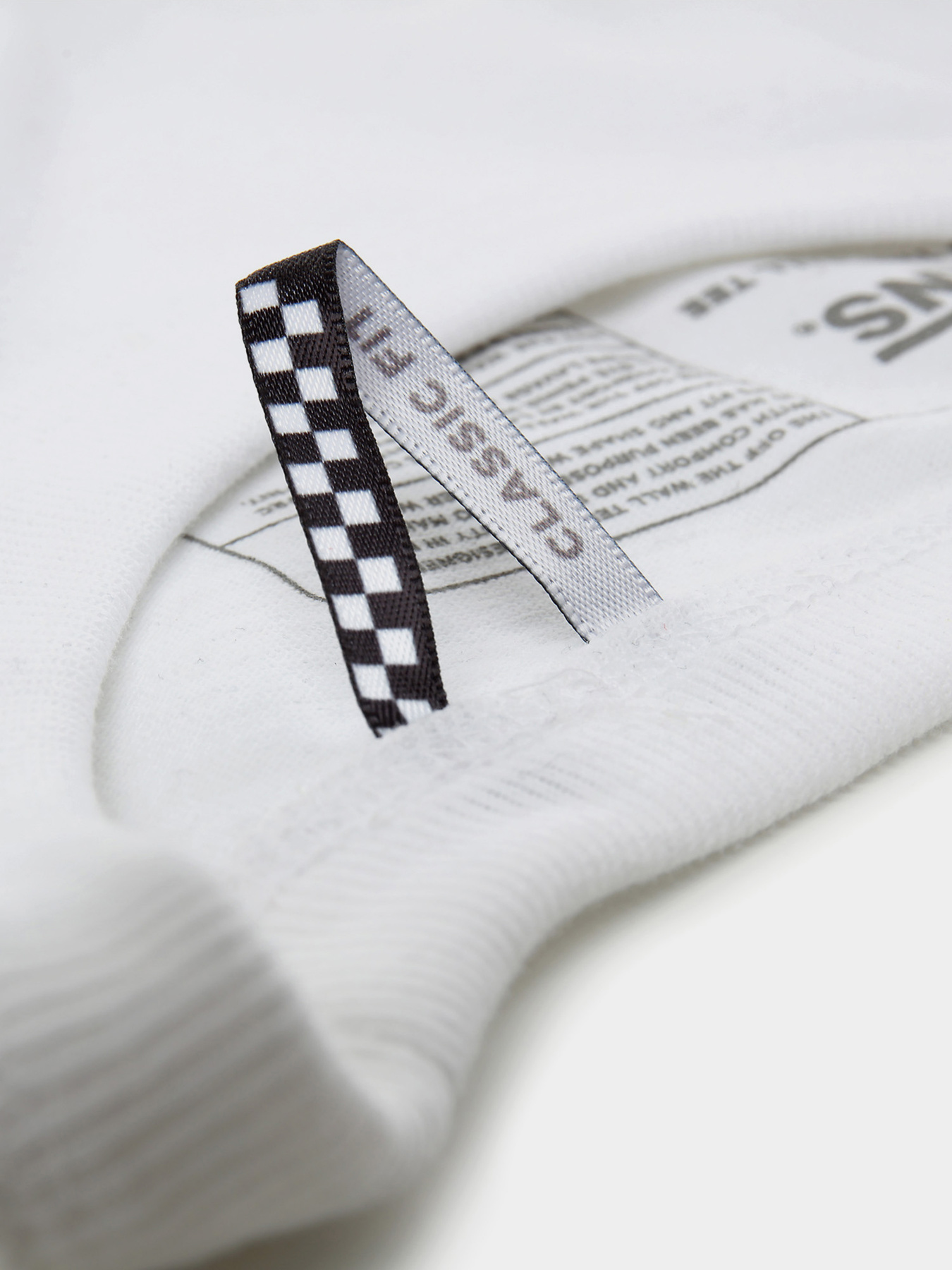 Футболки и поло Vans модель VN0A49R7WHT1 Фото