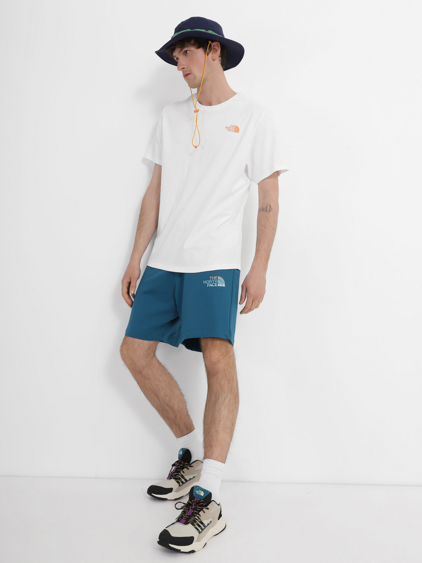 Шорты The North Face модель NF0A83FREFS1 Фото