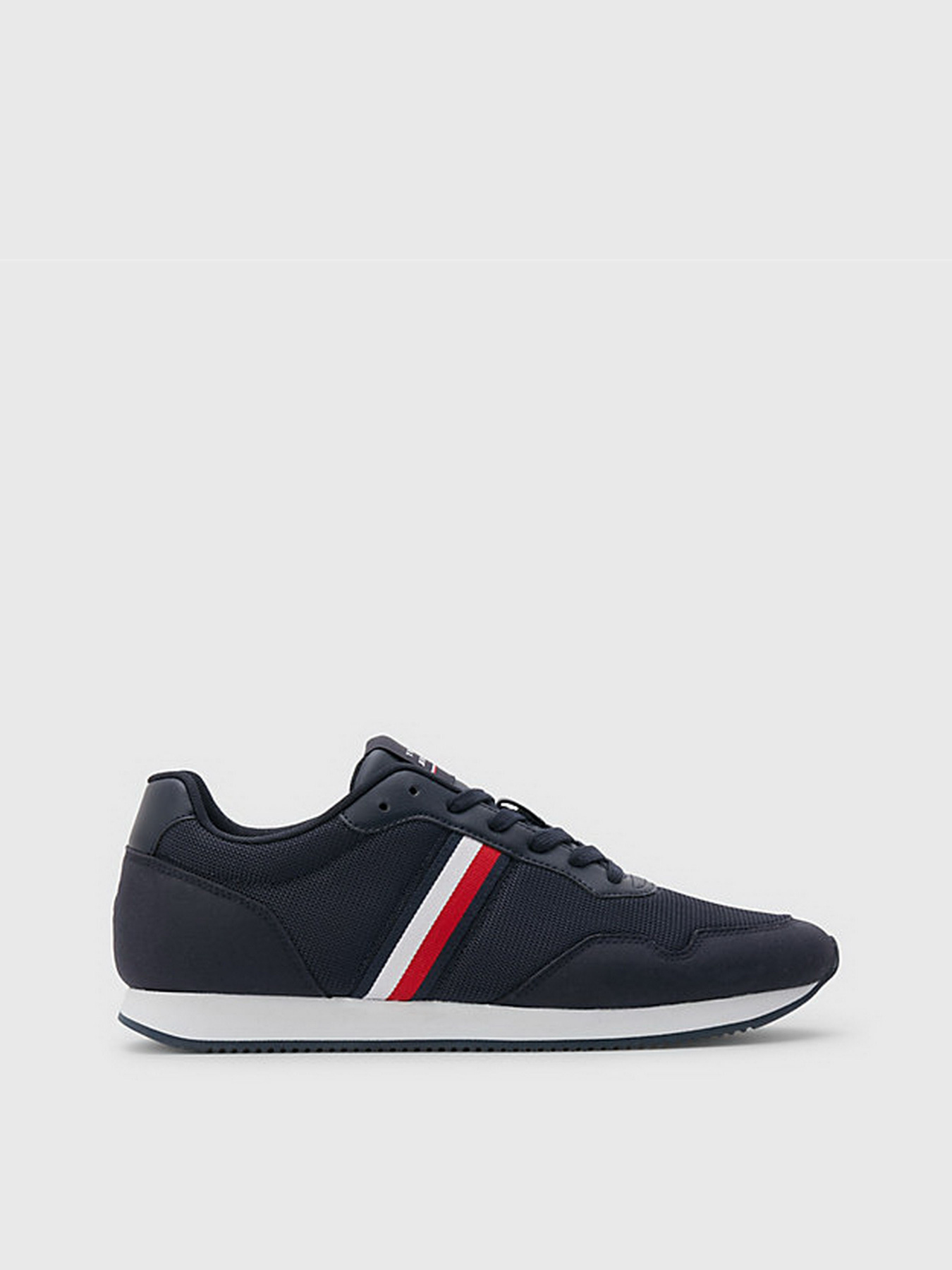 Кроссовки Tommy Hilfiger модель FM0FM04504-DW5 Кроссовки Tommy Hilfiger модель FM0FM04504-DW5 Фото