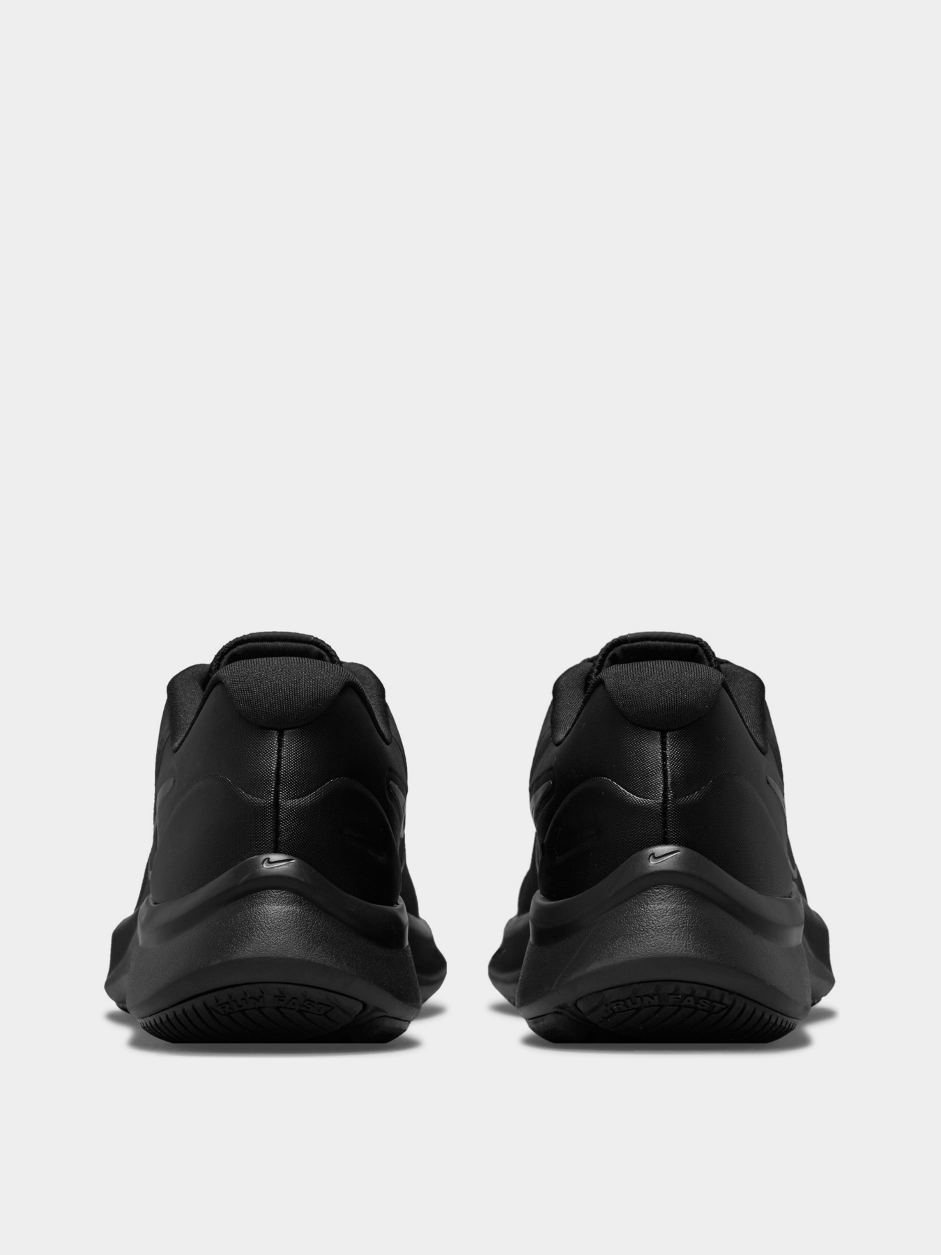 Кроссовки NIKE модель DA2776-001 Фото