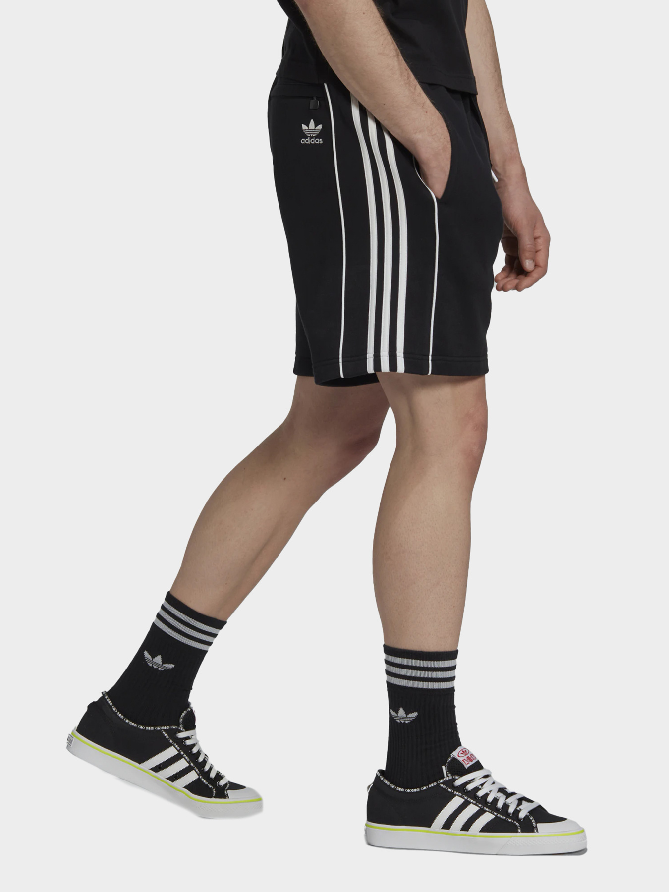 Шорты Adidas модель HK7307 Фото