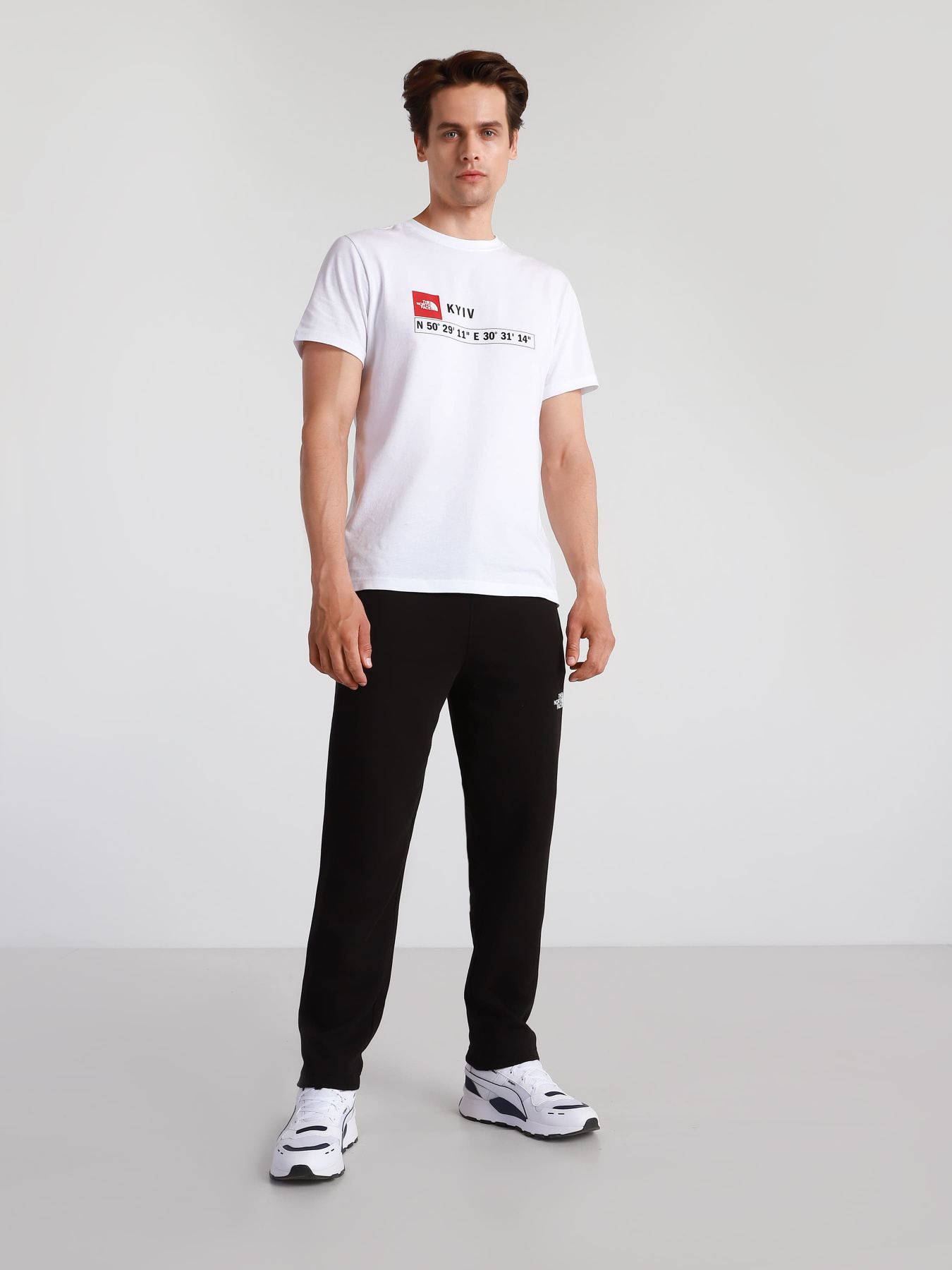 Брюки The North Face модель NF0A4M7LJK31 Фото