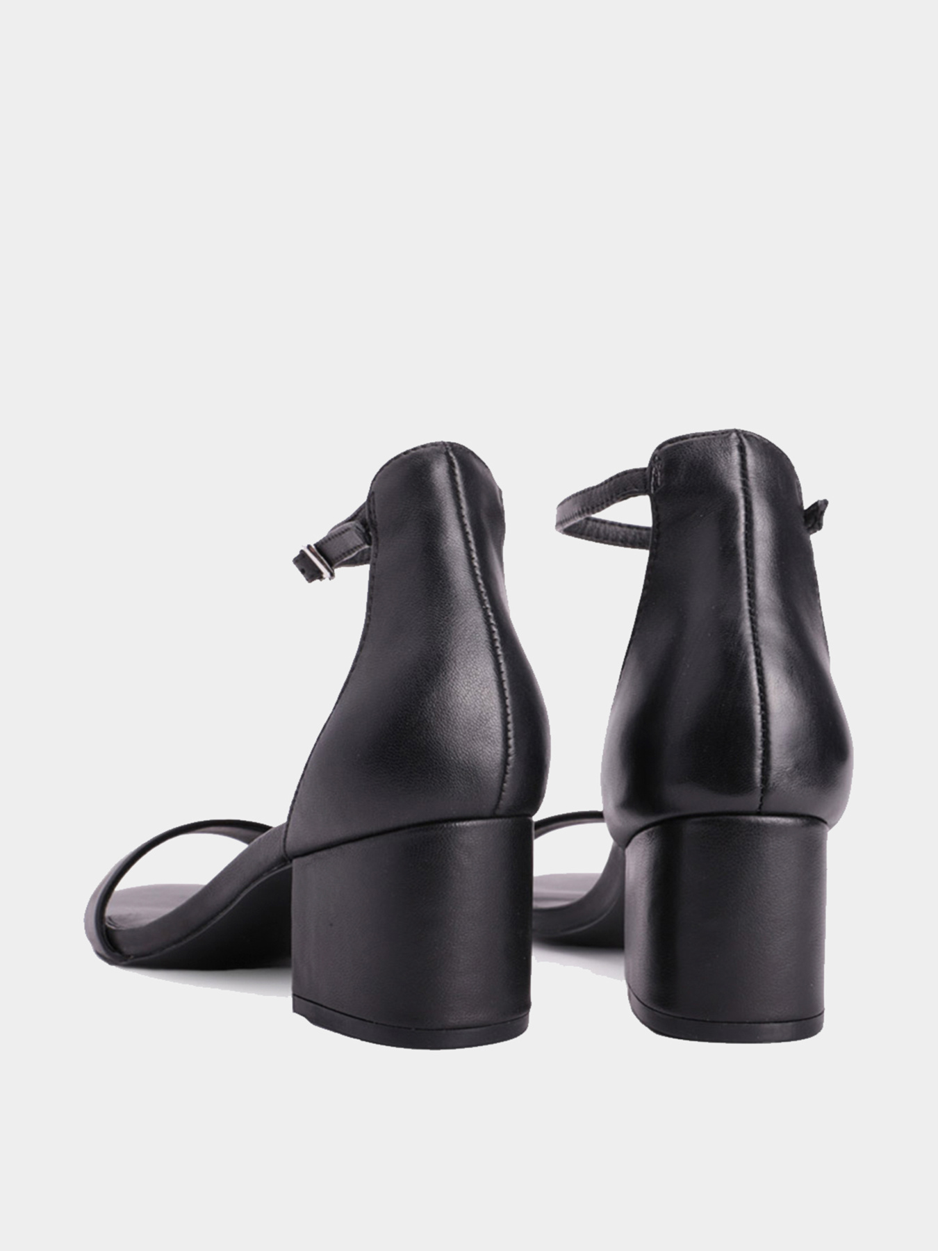Сандалии Steve Madden модель SM11000009 BLACK LEATHER Фото