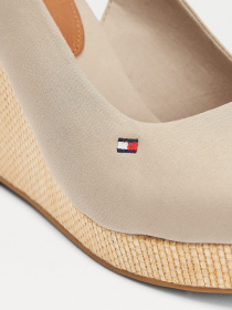 Сандалии Tommy Hilfiger модель FW0FW04789-AEP Фото