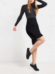 Платья Emporio Armani модель 6H2AW2-2M15Z-0999 Фото