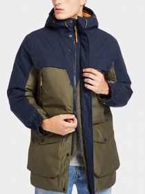 Куртки и дубленки Timberland модель A2CVEZ24 Фото