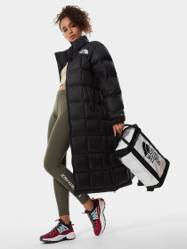 Куртки и дубленки The North Face модель NF0A4R2RJK31 Фото