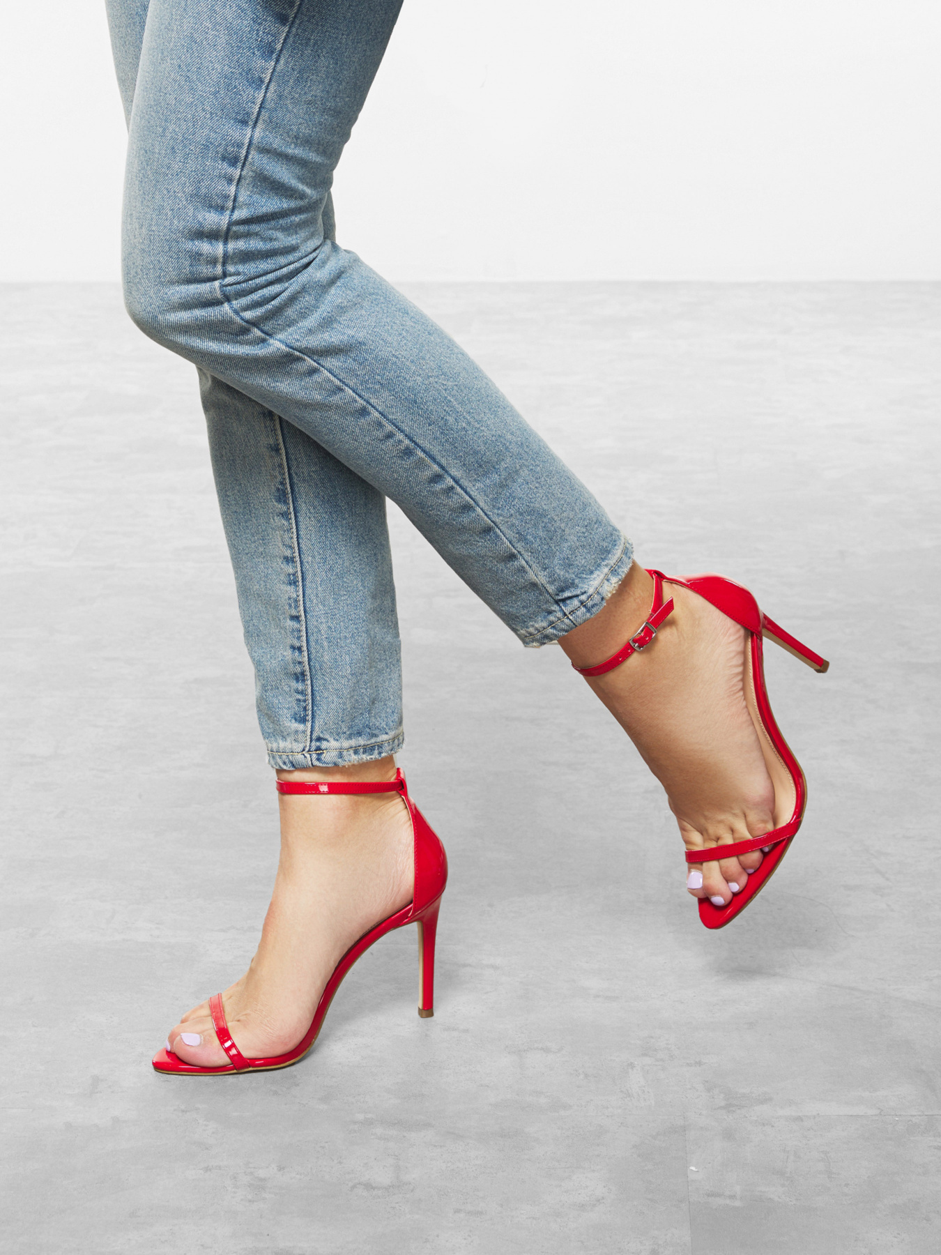 Сандалии Steve Madden модель SM11000932 RED PATENT Фото