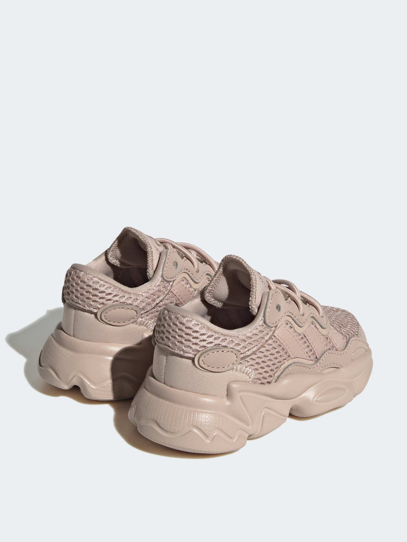 Кроссовки Adidas модель HQ1623 Кроссовки Adidas модель HQ1623 Фото
