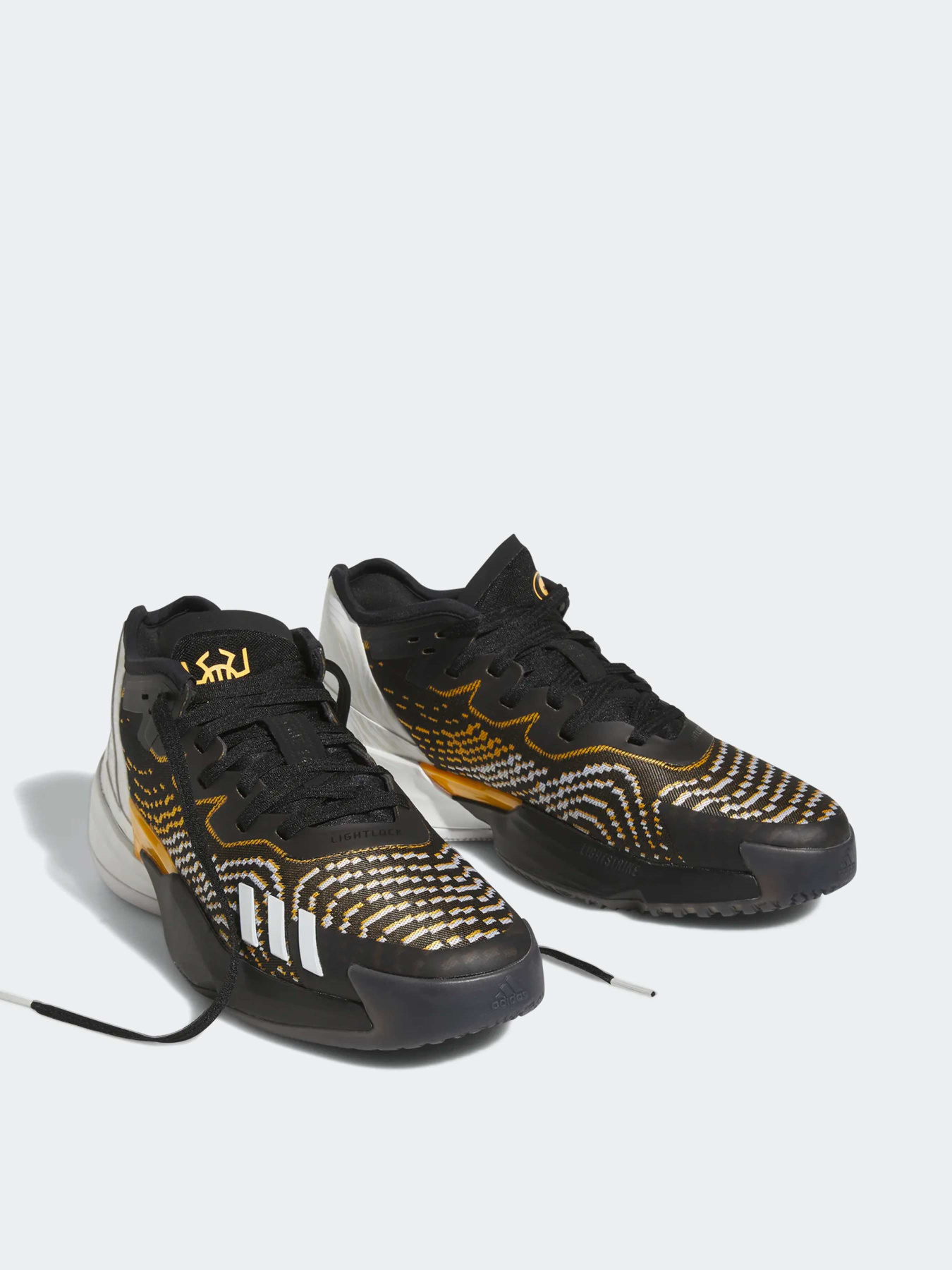 Кроссовки Adidas модель HR0720 Фото