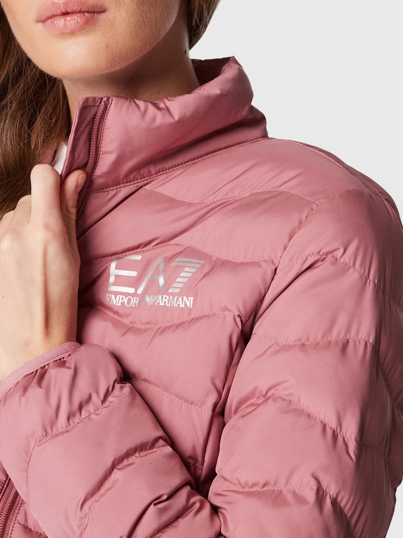 Куртки и дубленки EA7 модель 8NTB21-TNF8Z-1438 Фото