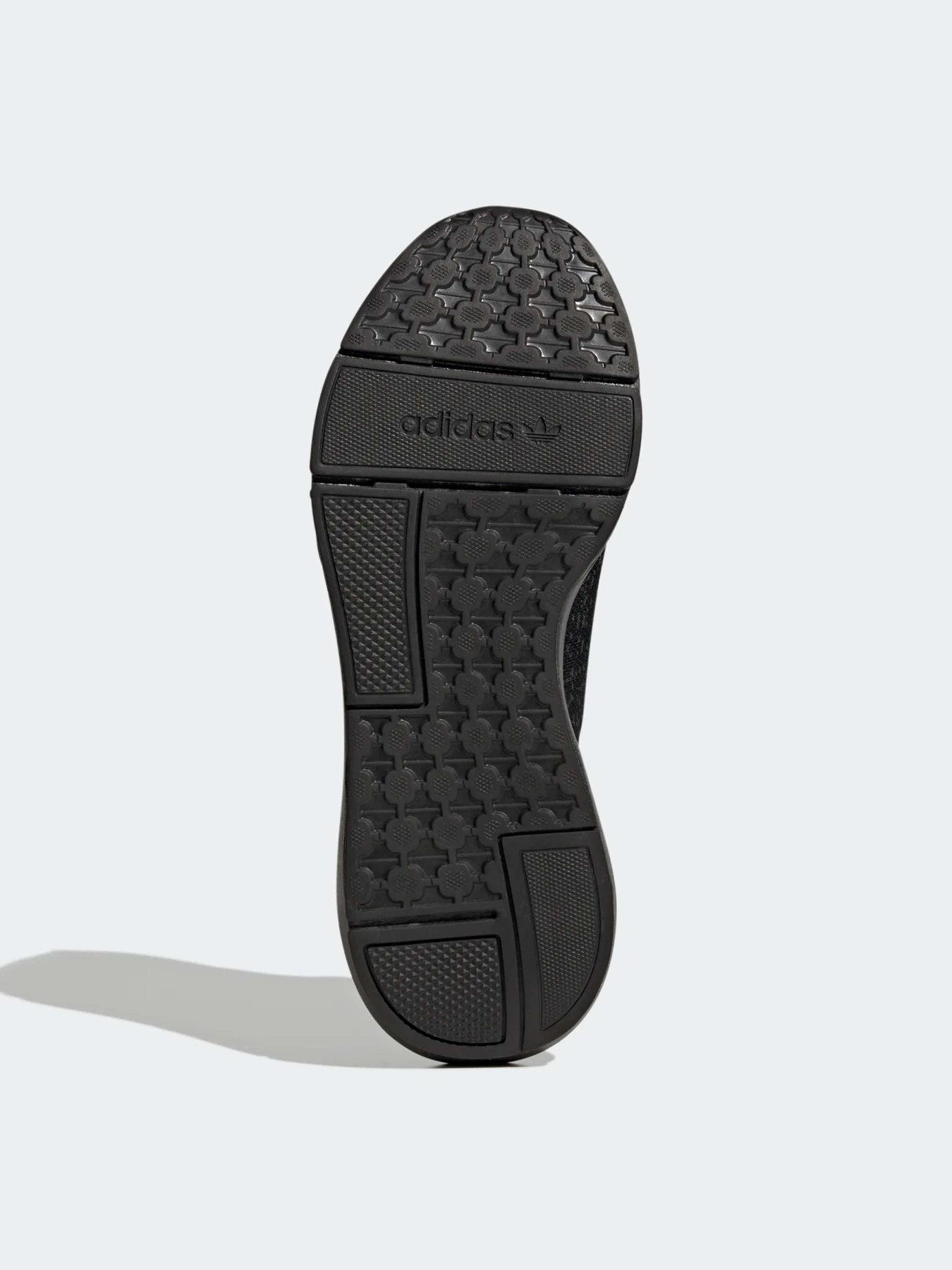 Кроссовки Adidas модель GY1940 Фото