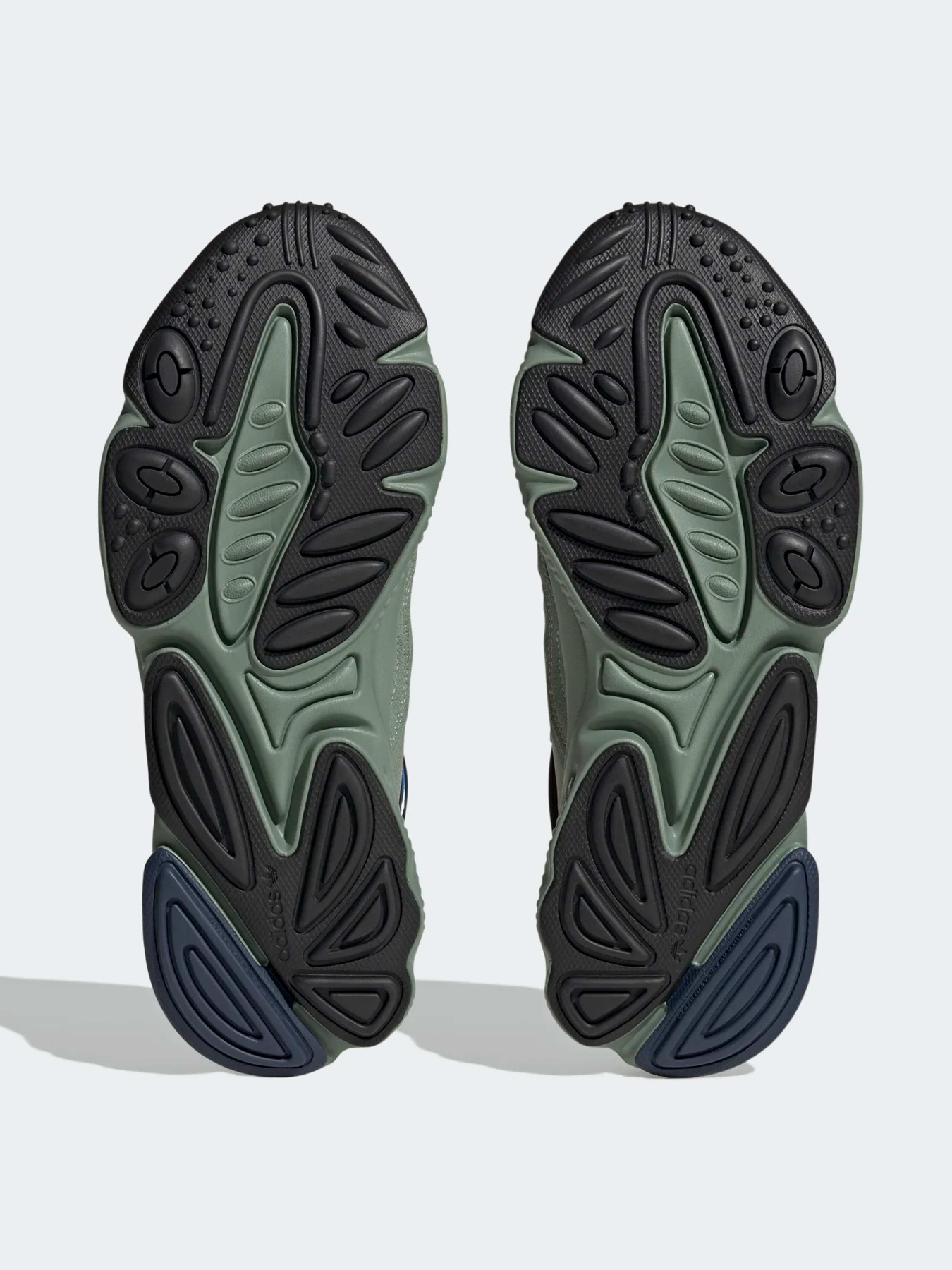 Кроссовки Adidas модель HQ4376 Фото