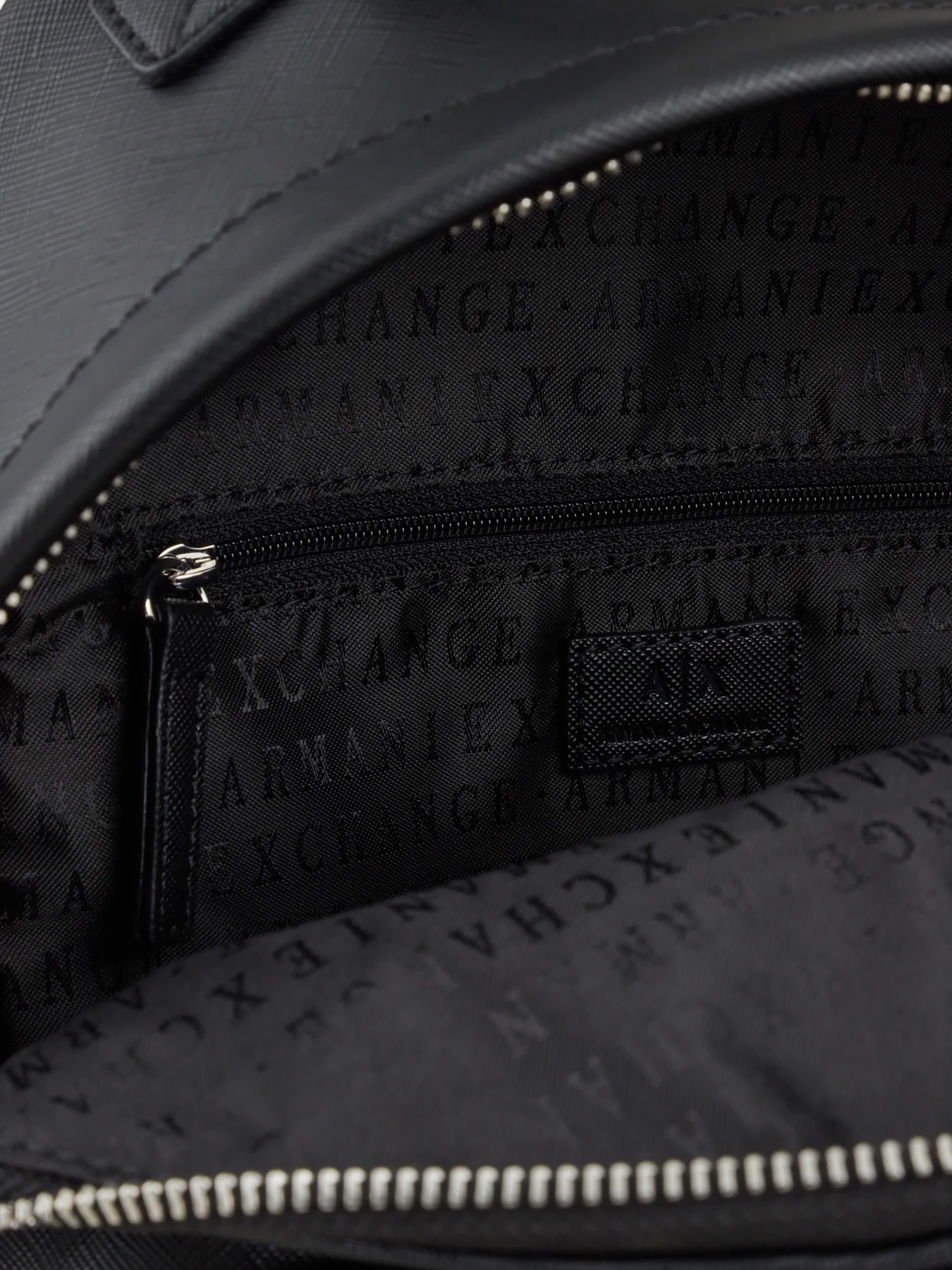 Рюкзаки Armani Exchange модель 942937-0P198-00020 Фото