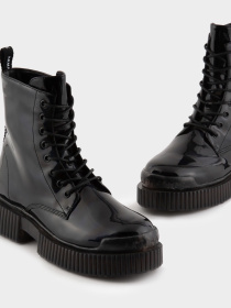 Ботинки и сапоги Armani Exchange модель XDM007-XV638-S266 Фото