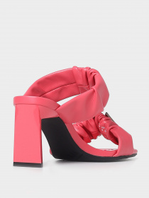 Сандалии Armani Exchange модель XDP032-XV687-T372 Фото