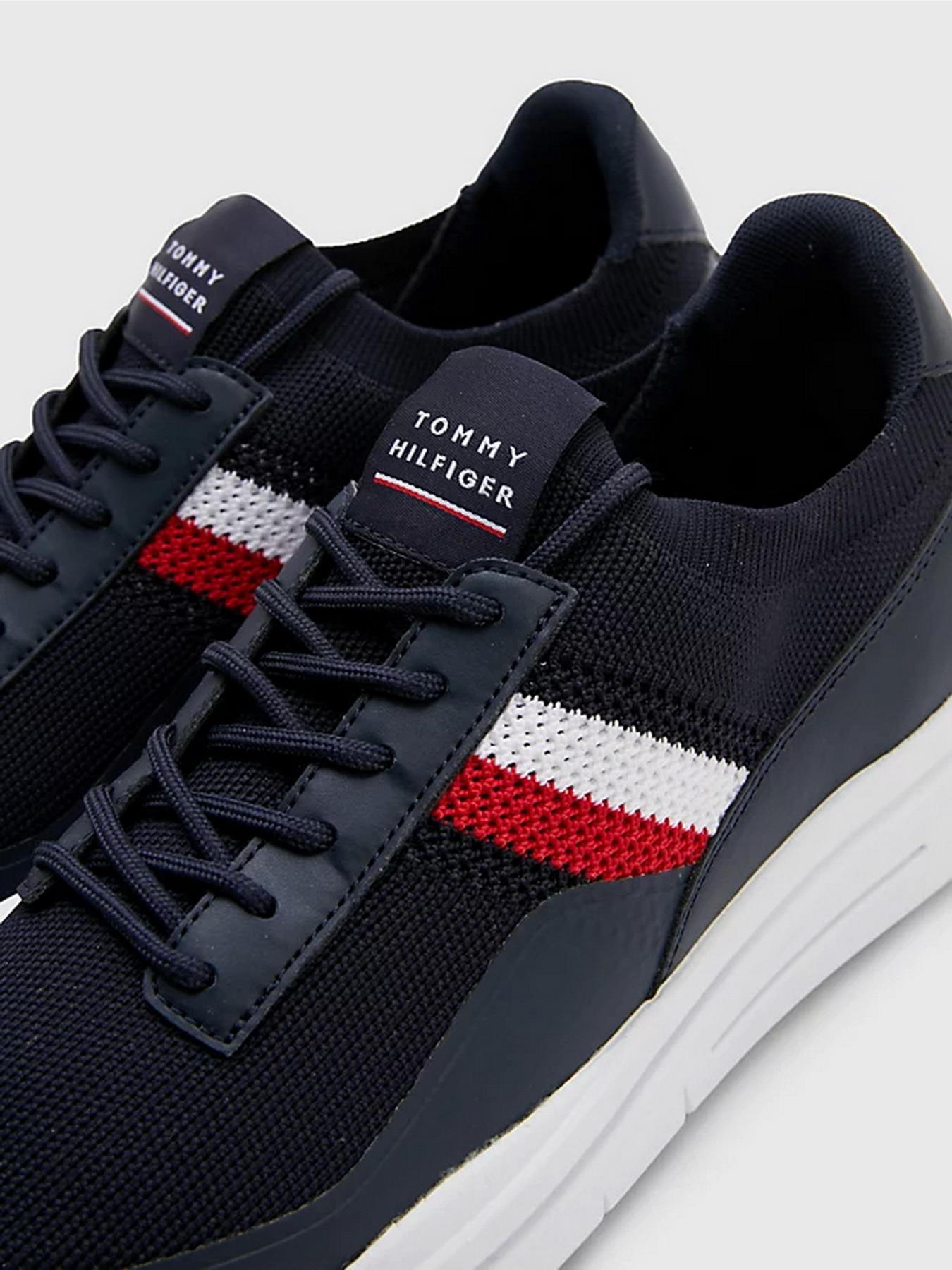 Кроссовки Tommy Hilfiger модель FM0FM04502-DW5 Фото