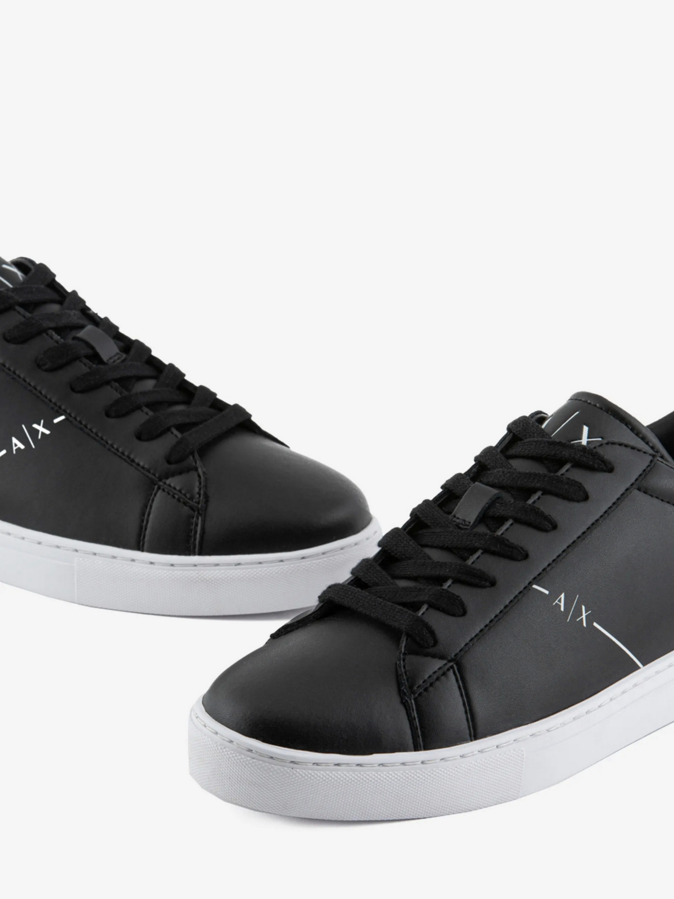 Кеды Armani Exchange модель XUX001-XV093-S277 Фото
