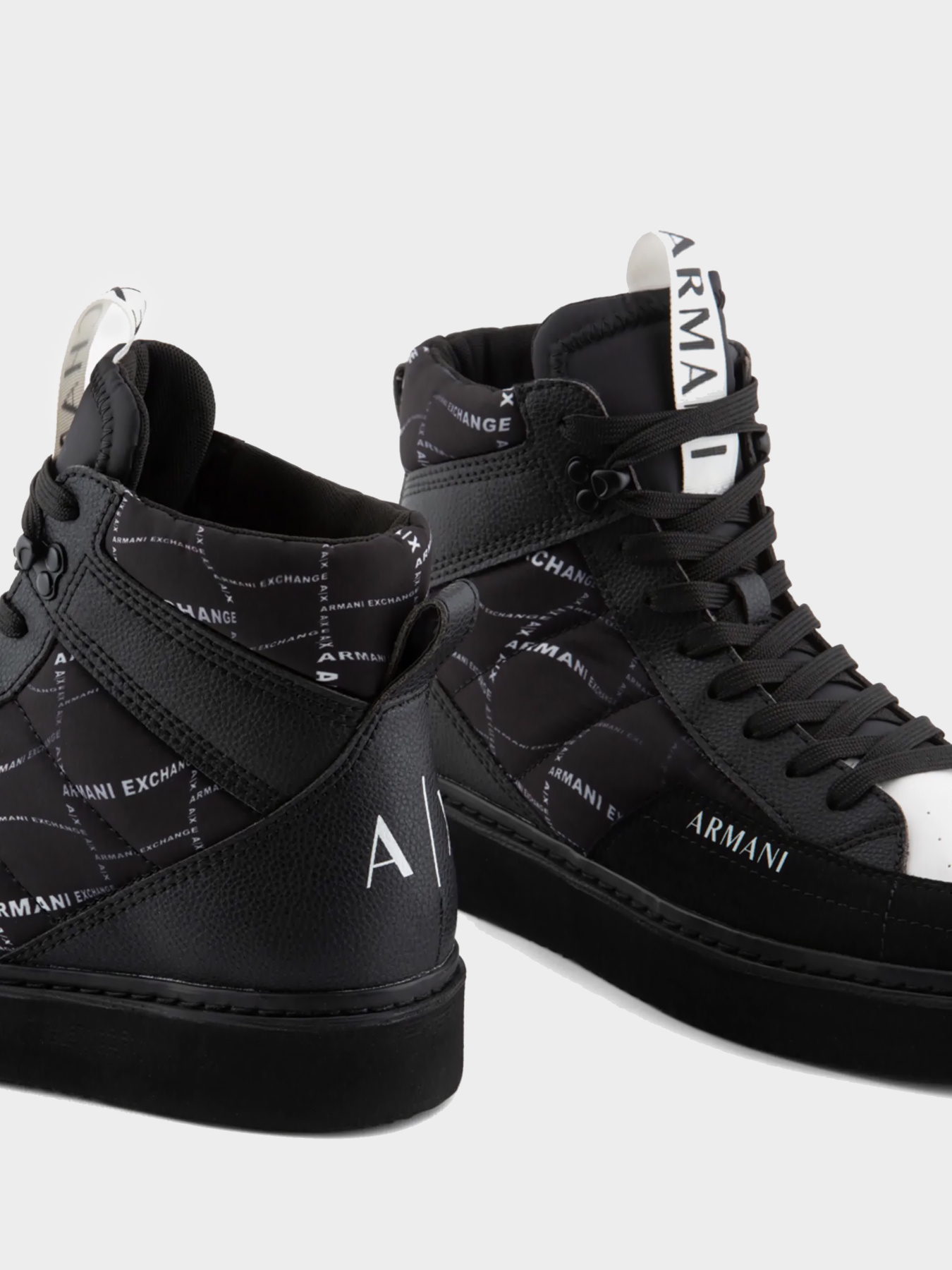 Кеды Armani Exchange модель XUZ043-XV640-S277 Фото