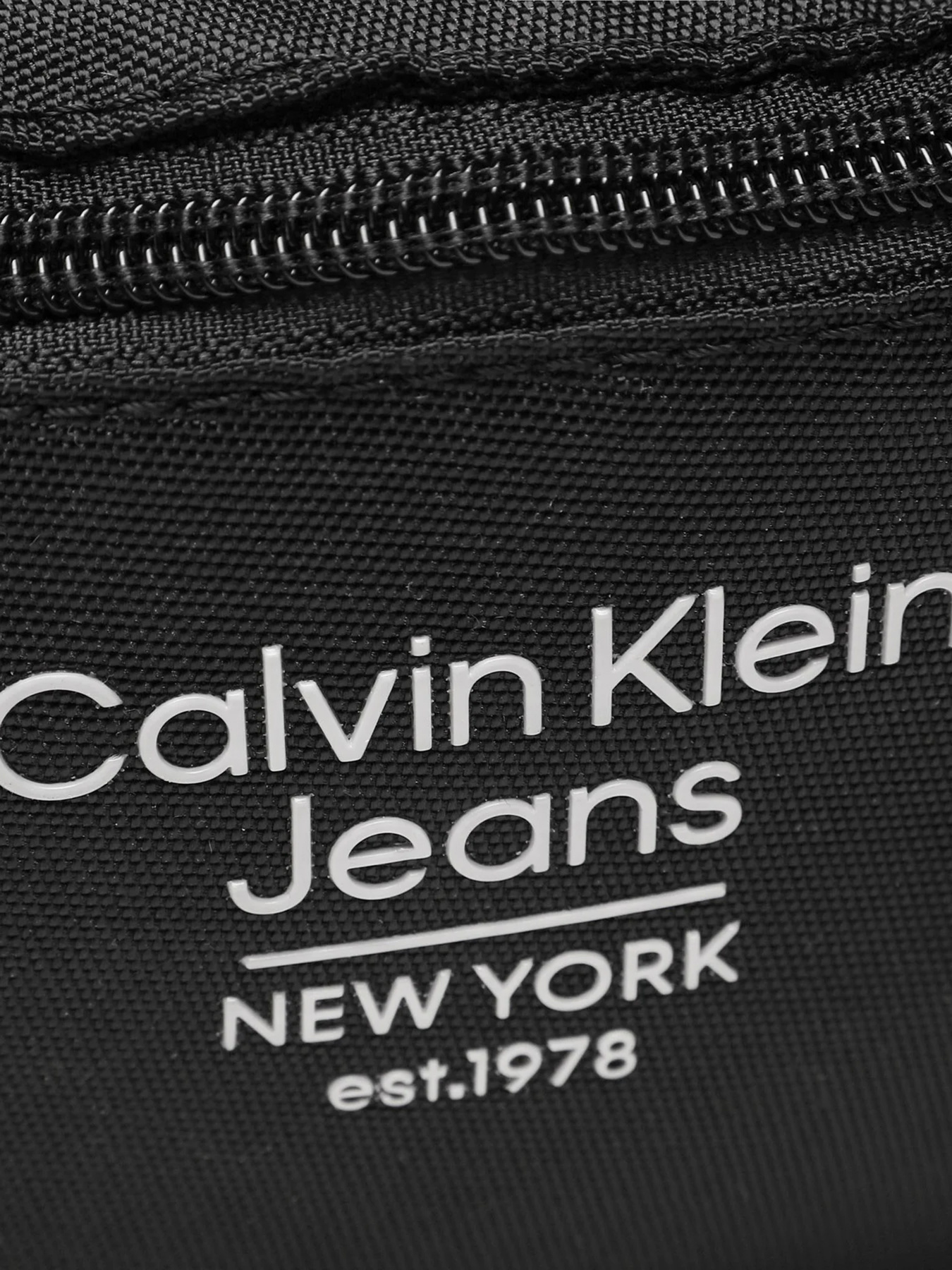 Сумки Calvin Klein модель K50K510098-BDS Фото