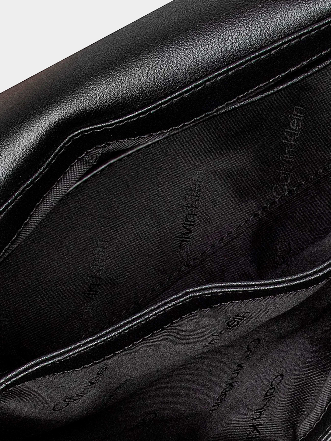 Сумки Calvin Klein модель K60K609624-BAX Фото