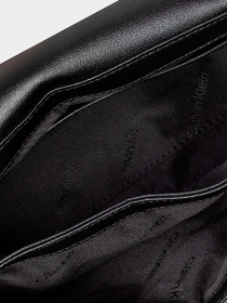 Сумки Calvin Klein модель K60K609624-BAX Фото