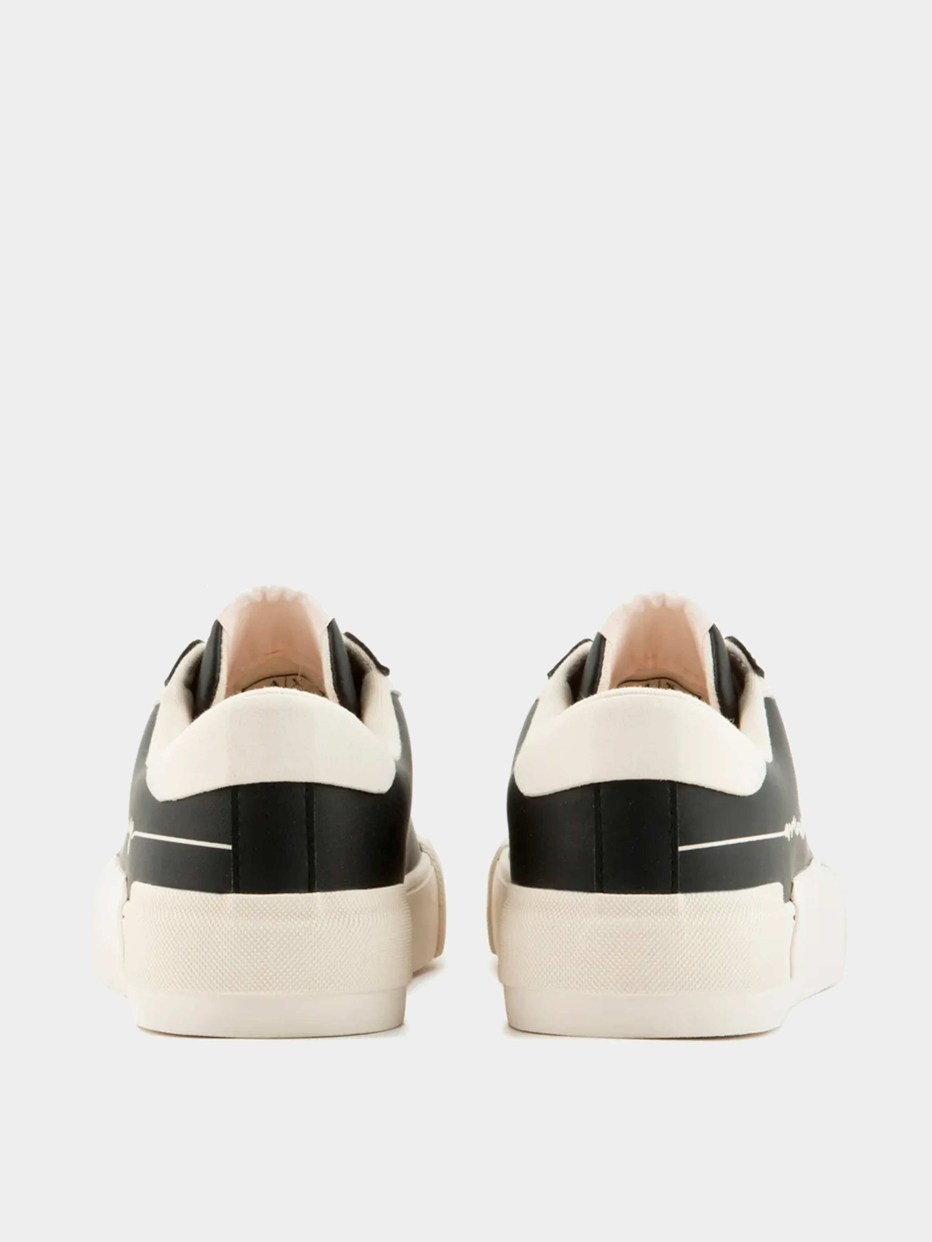 Кеды Armani Exchange модель XDX097-XV721-N814 Фото