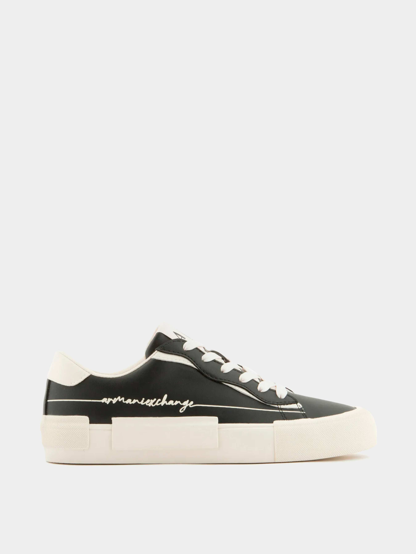 Кеды Armani Exchange модель XDX097-XV721-N814 Фото